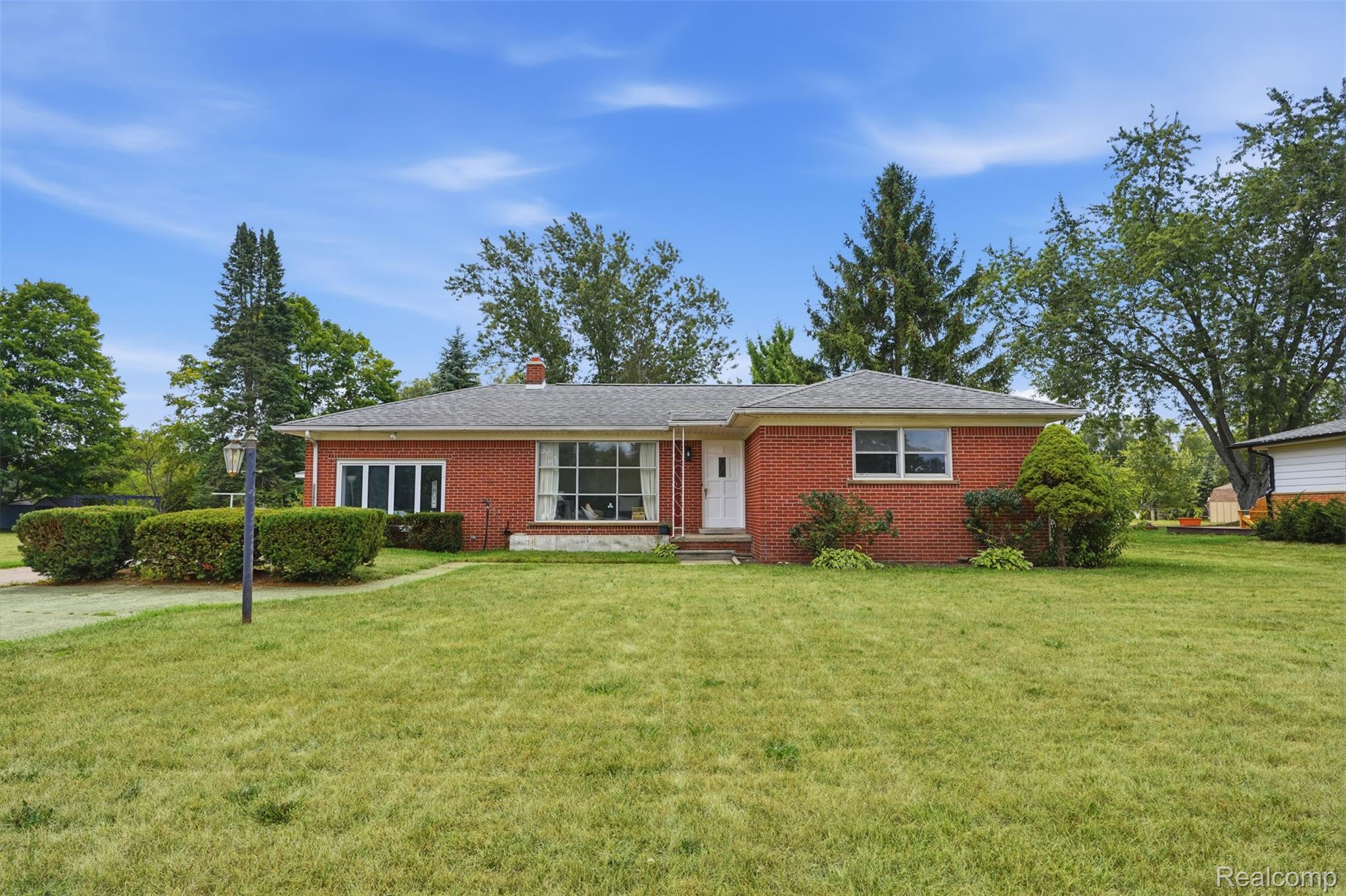 61305 Fairland Drive