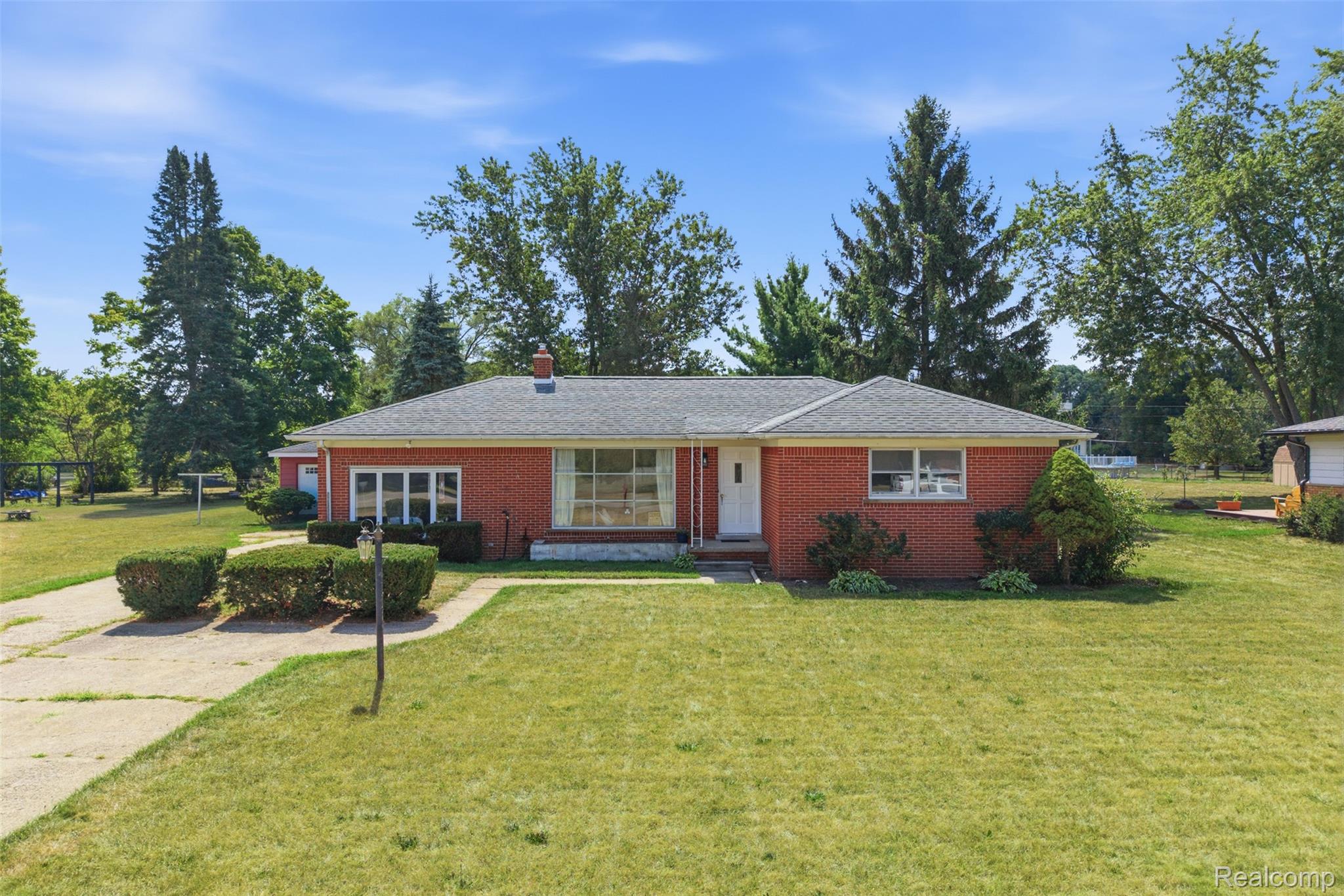 61305 Fairland Drive