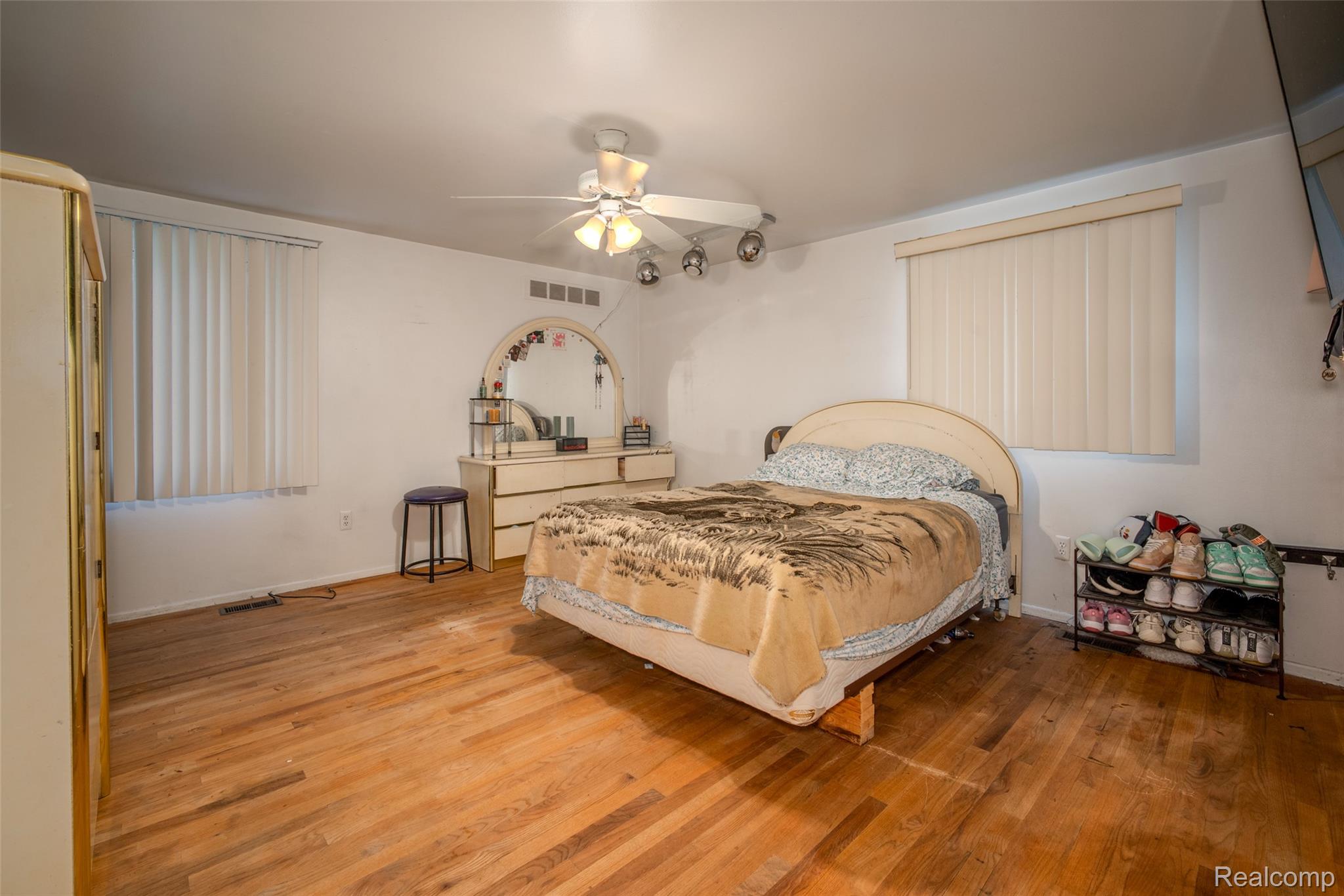 30991 Oak Valley Court