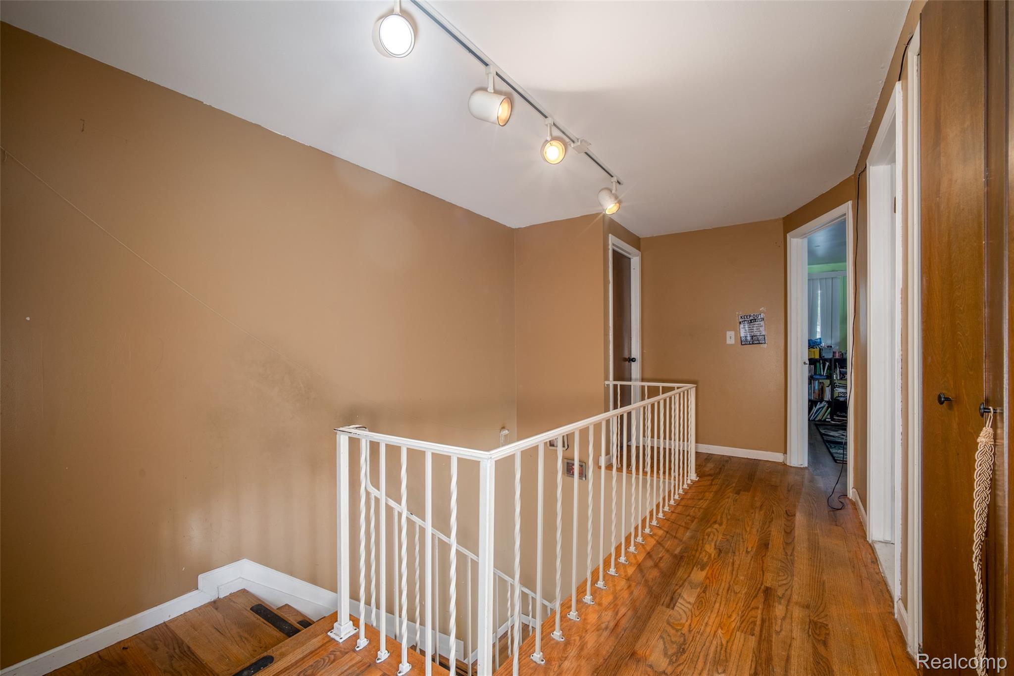 30991 Oak Valley Court