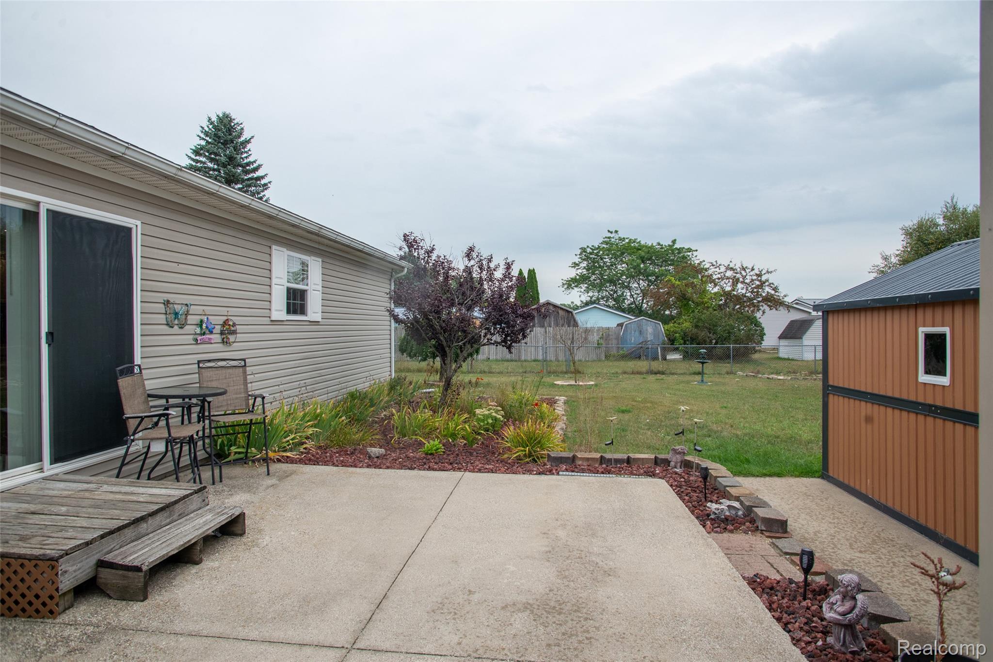 661 Locust Street