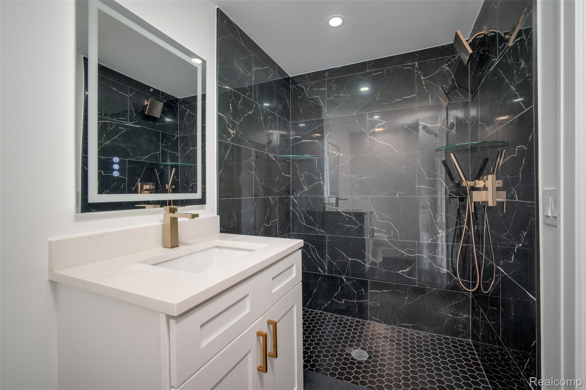5969 Pleasant Drive