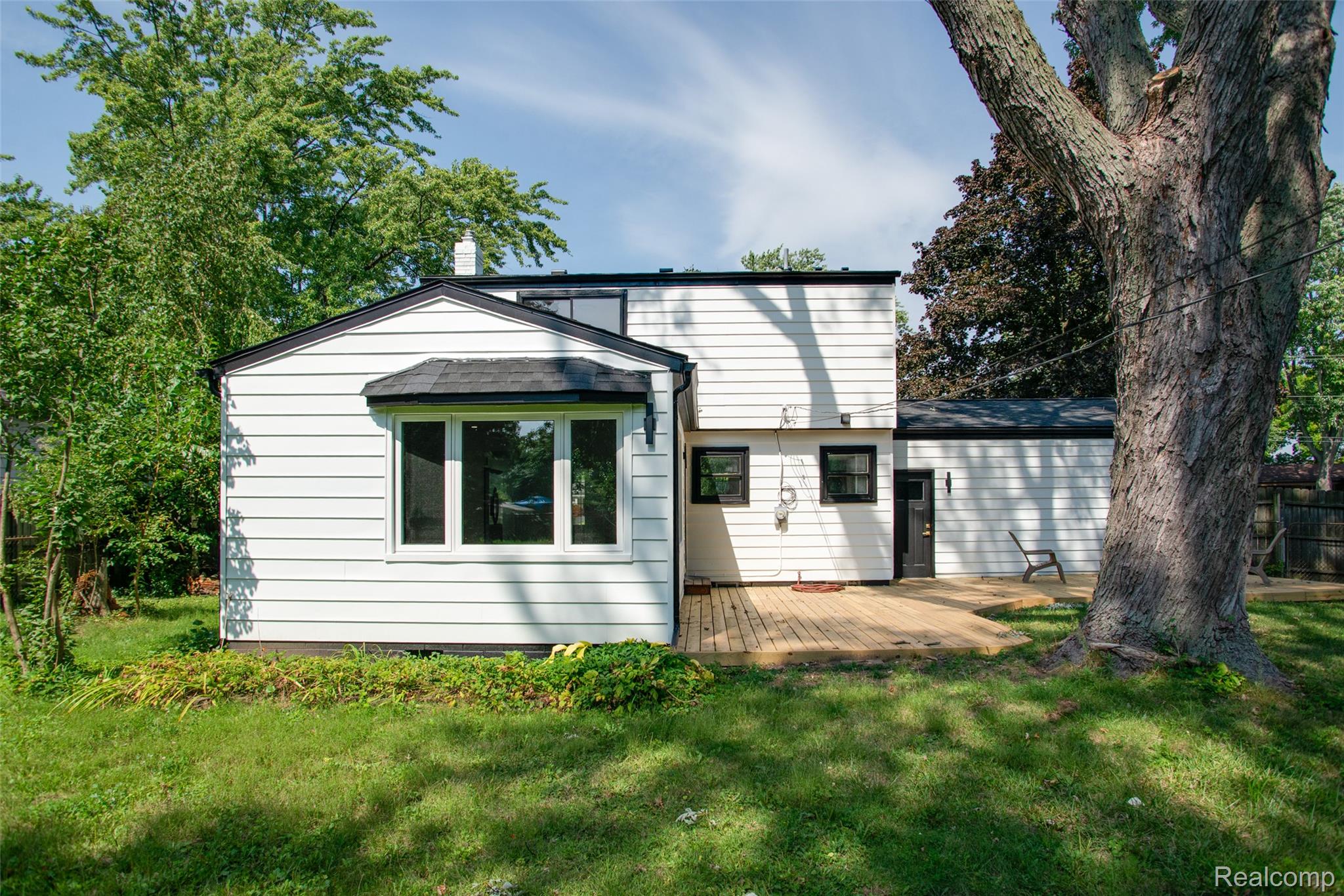 5969 Pleasant Drive