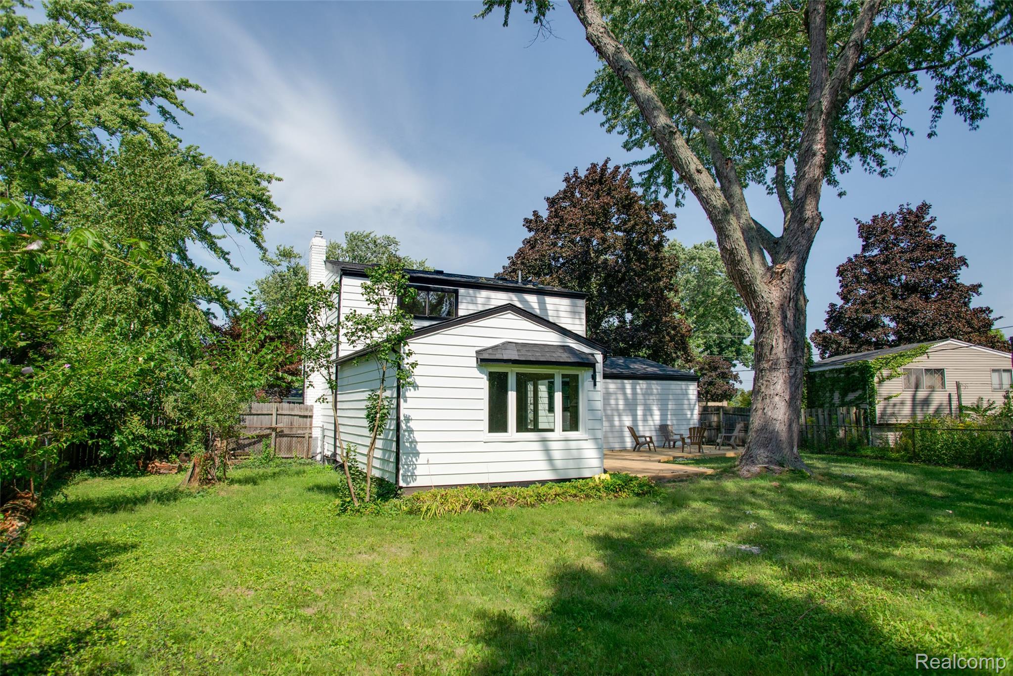 5969 Pleasant Drive