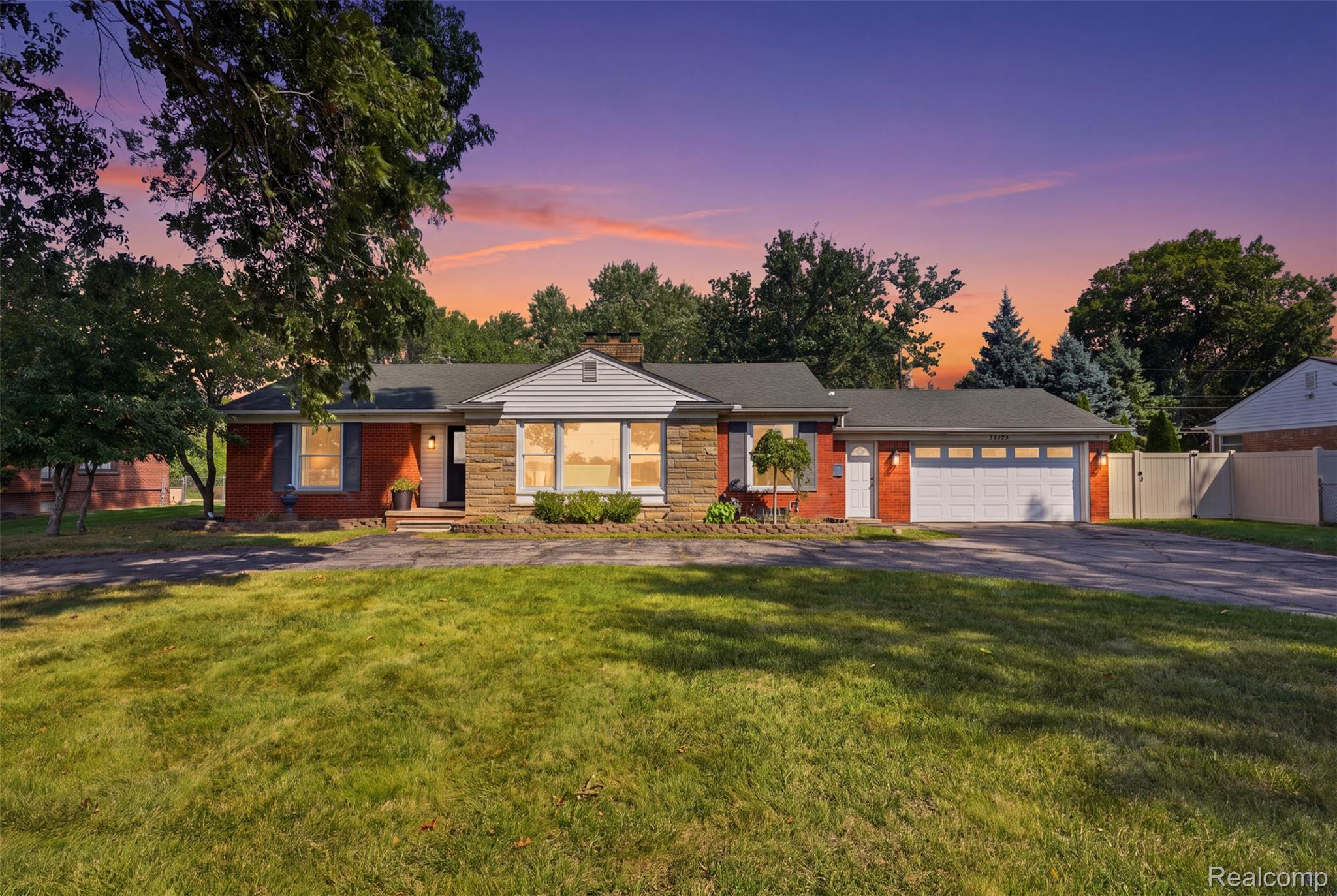 30952 Schoolcraft Road
