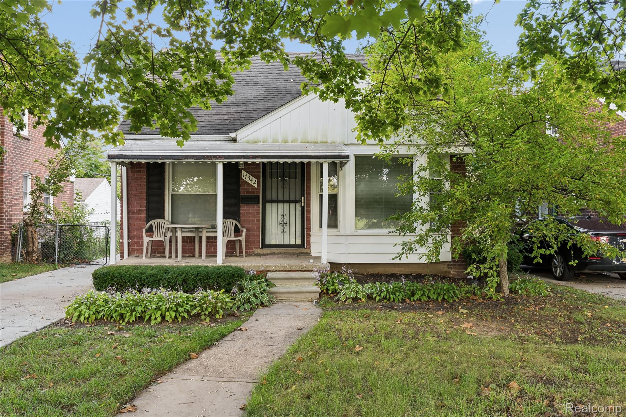 17342 Woodbine Street