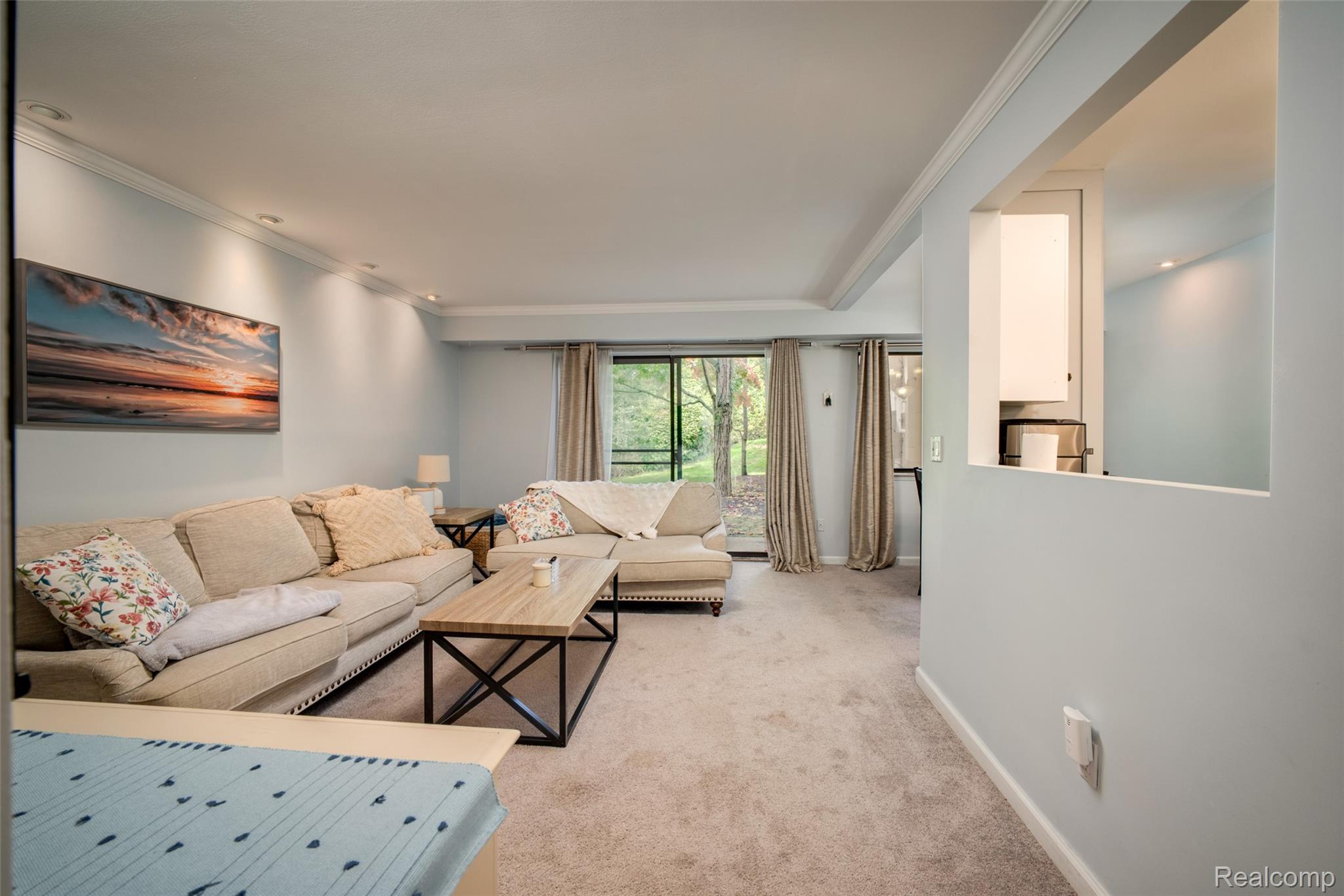 3925 Lone Pine Road Unit: 100