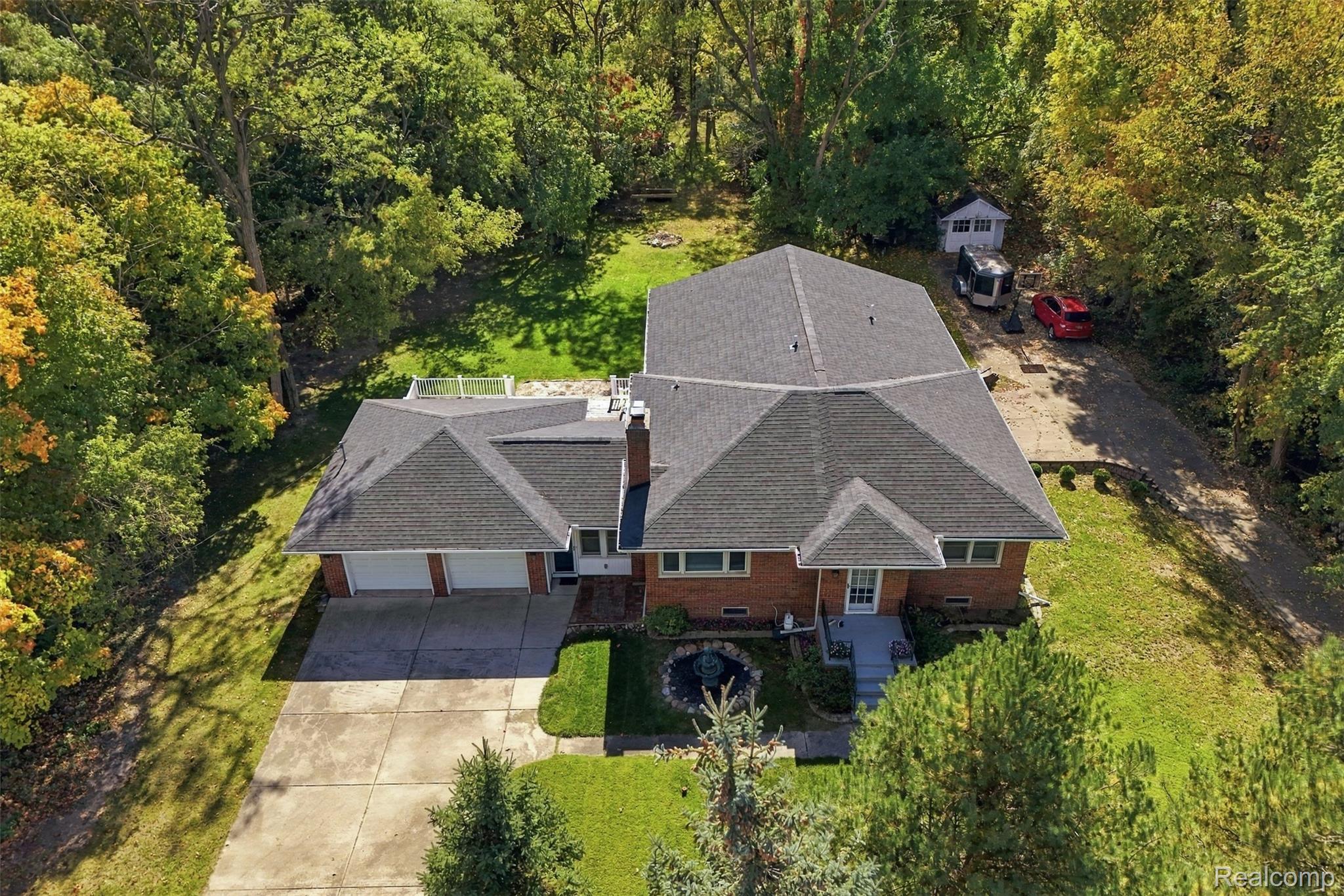 804 E Avon RD