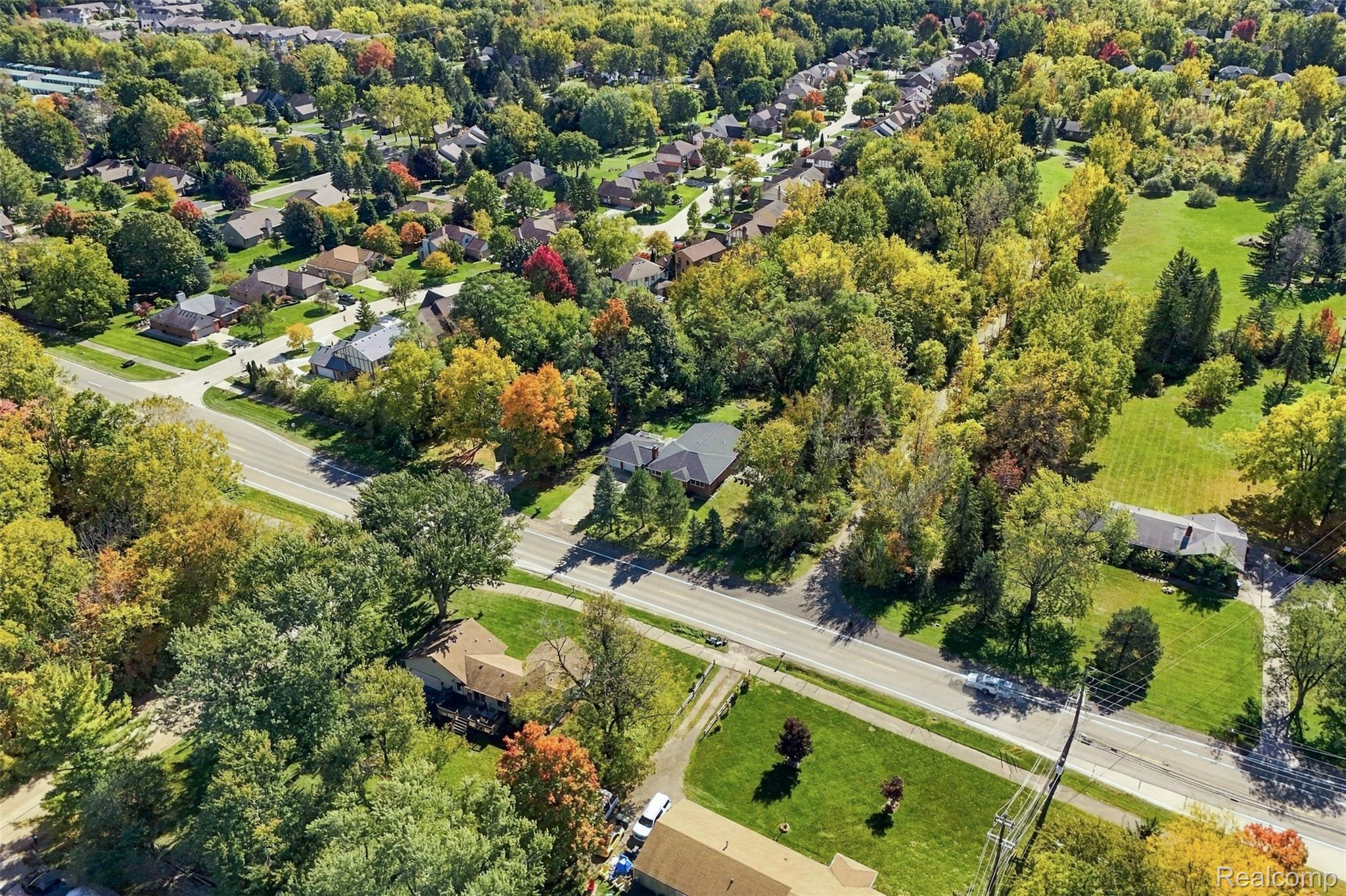 804 E Avon RD