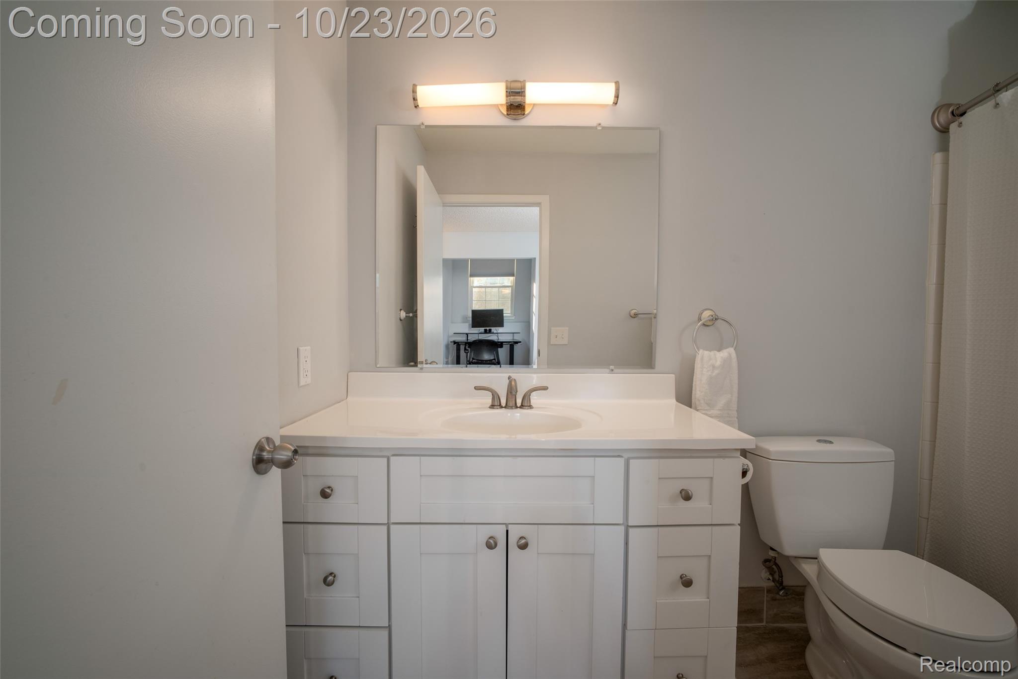30718 Tanglewood DR