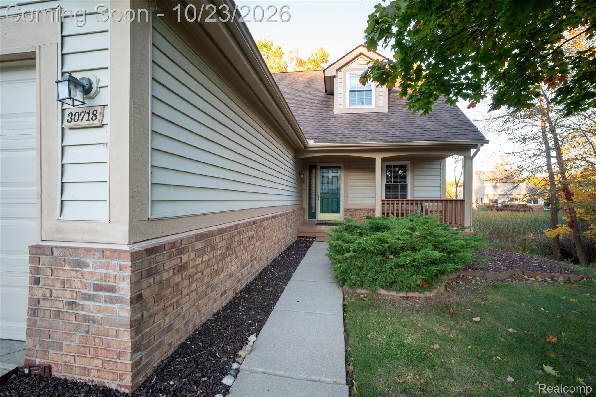 30718 Tanglewood DR