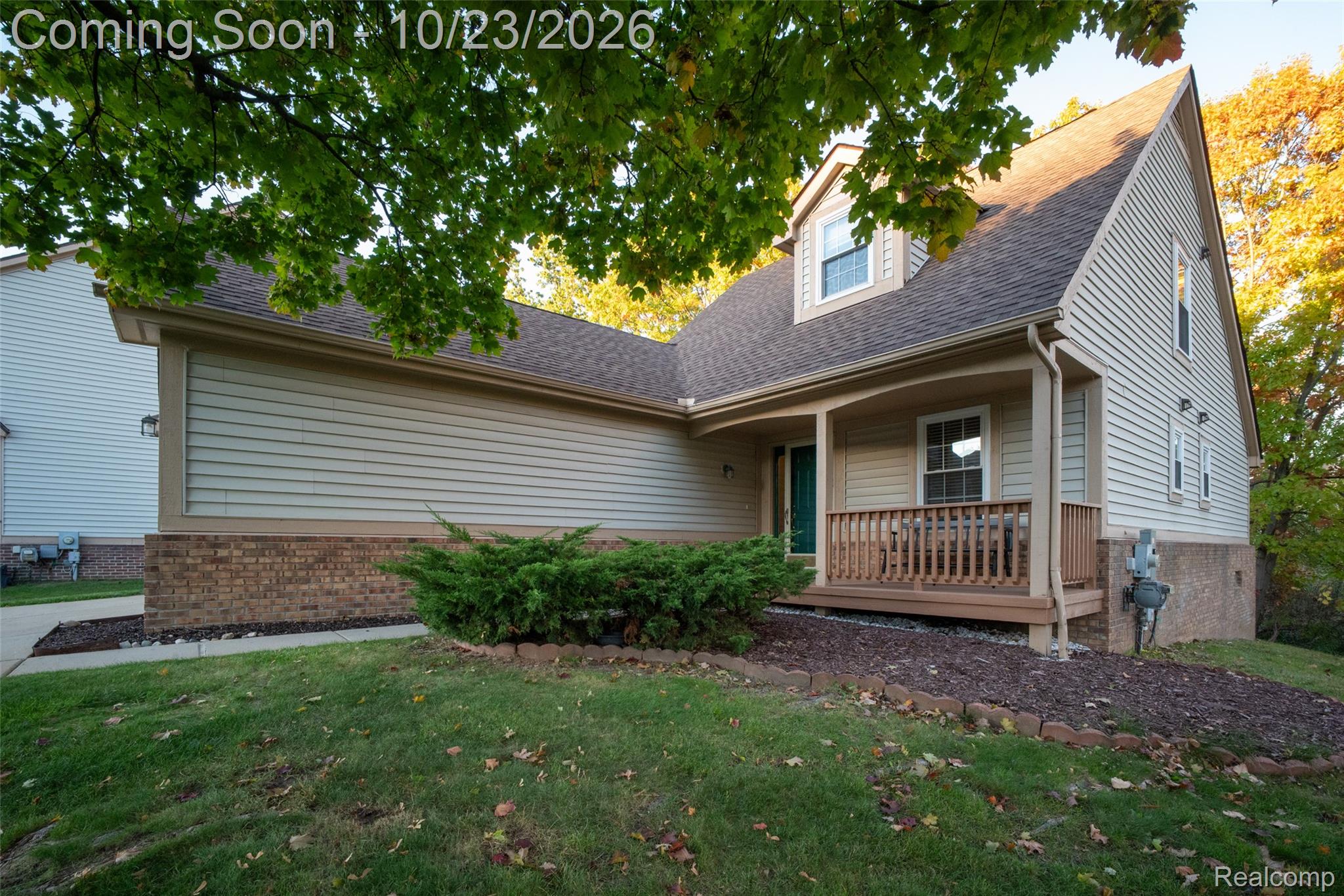 30718 Tanglewood DR