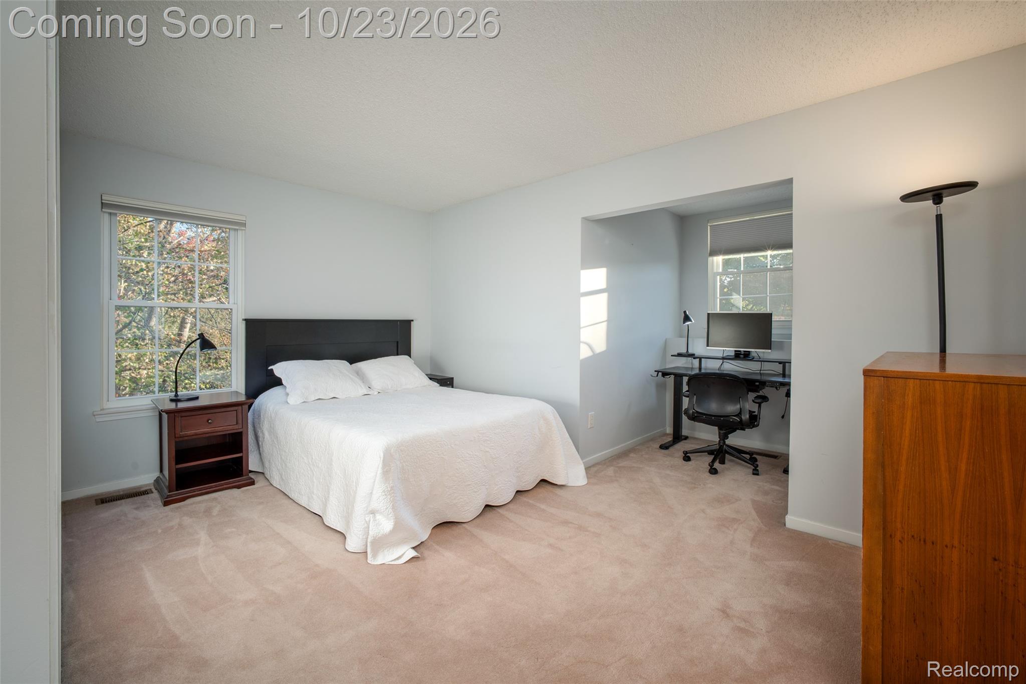 30718 Tanglewood DR