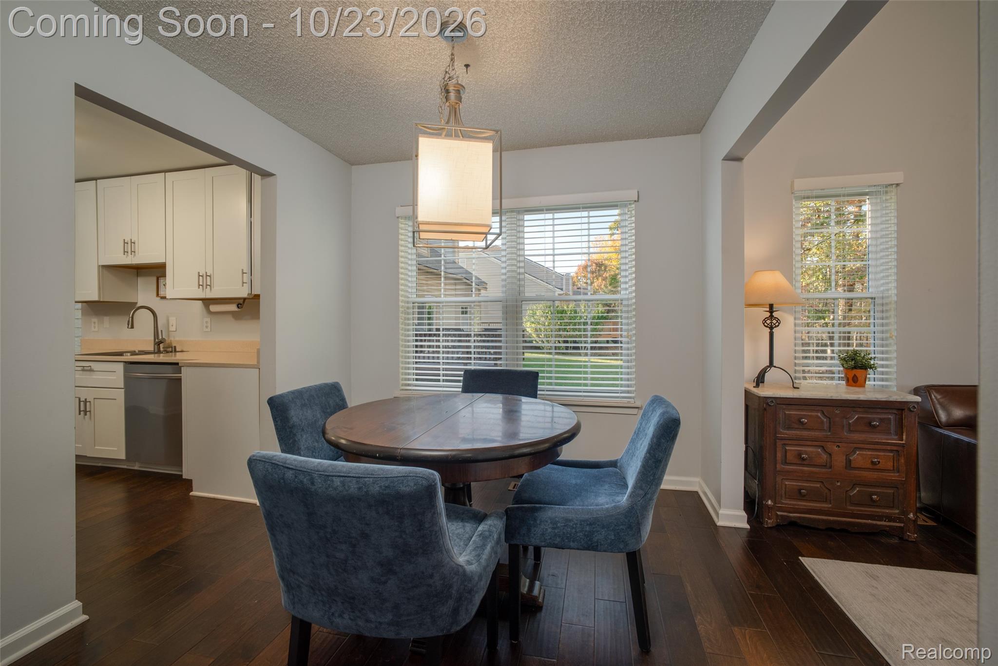 30718 Tanglewood DR