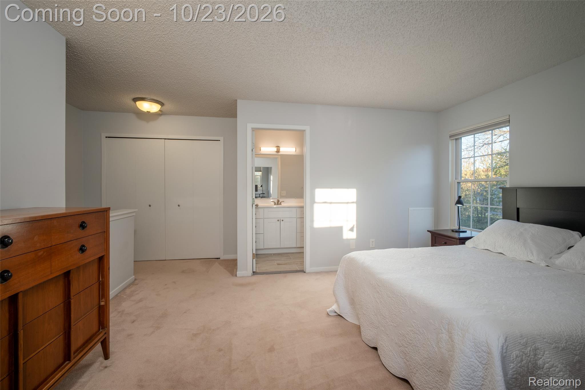 30718 Tanglewood DR