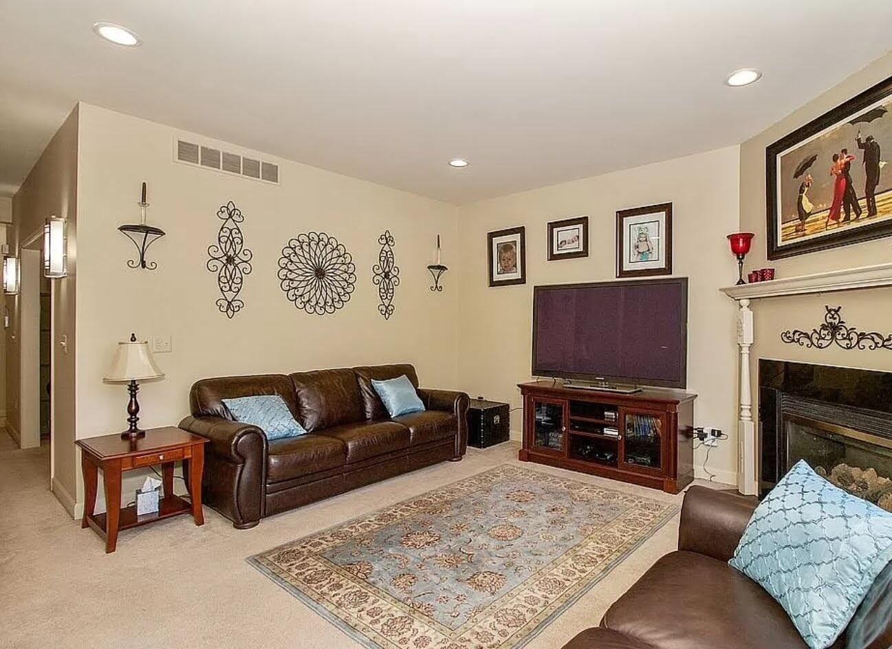 16544 Mulberry Way