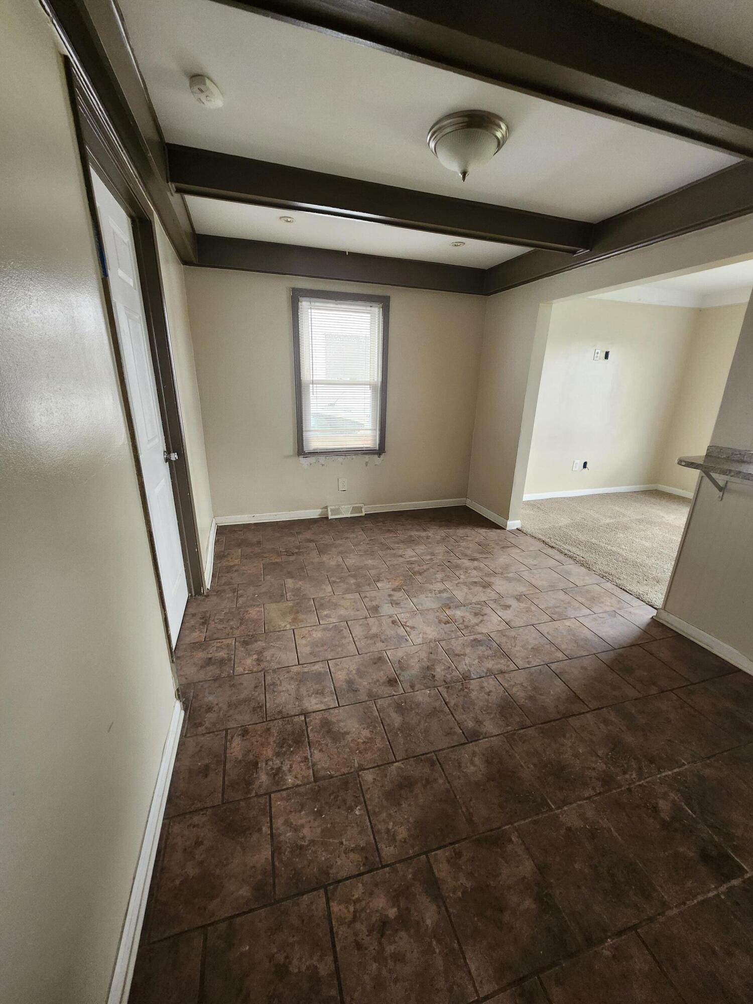 23709 W Chicago