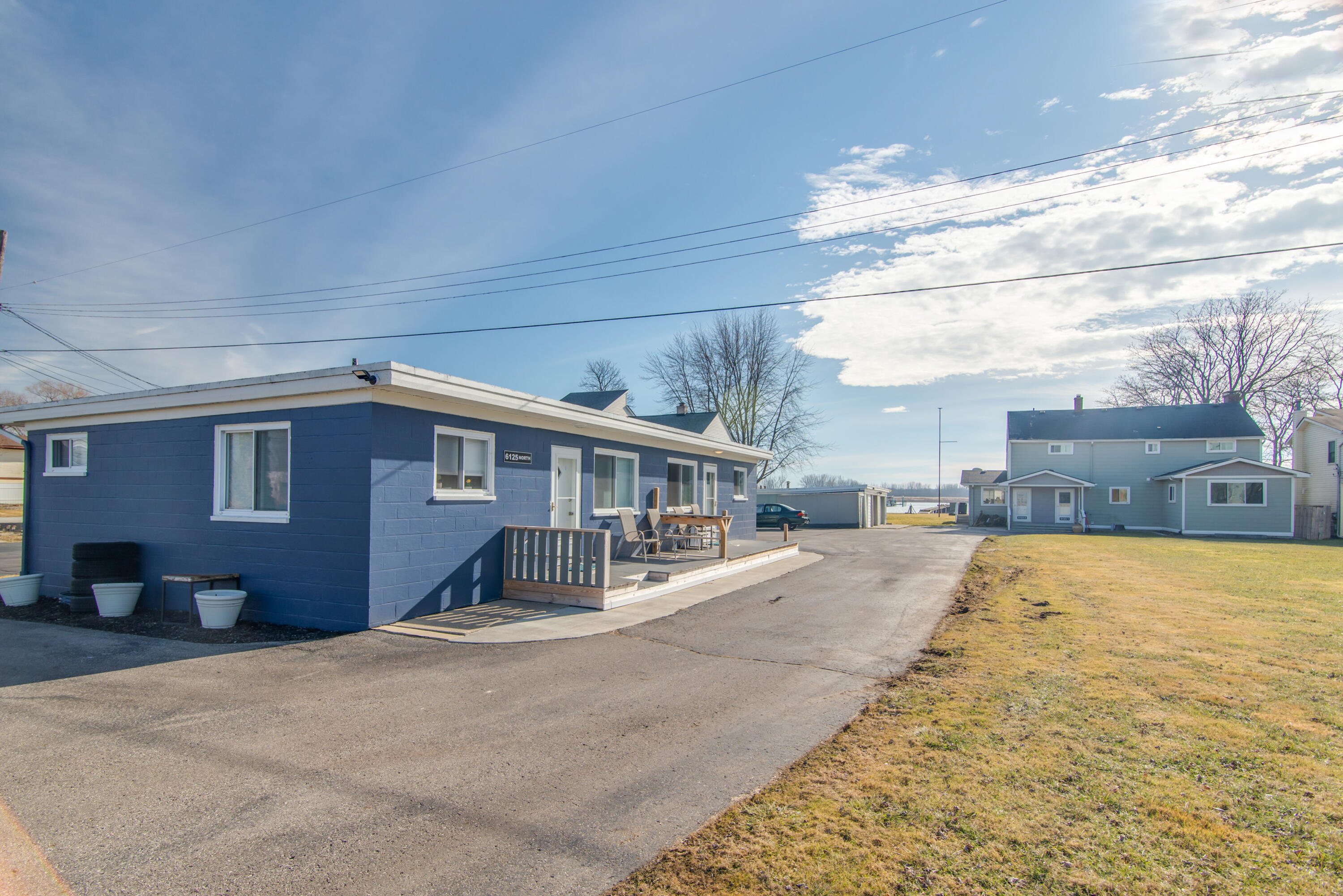 6123 Pointe Tremble Road