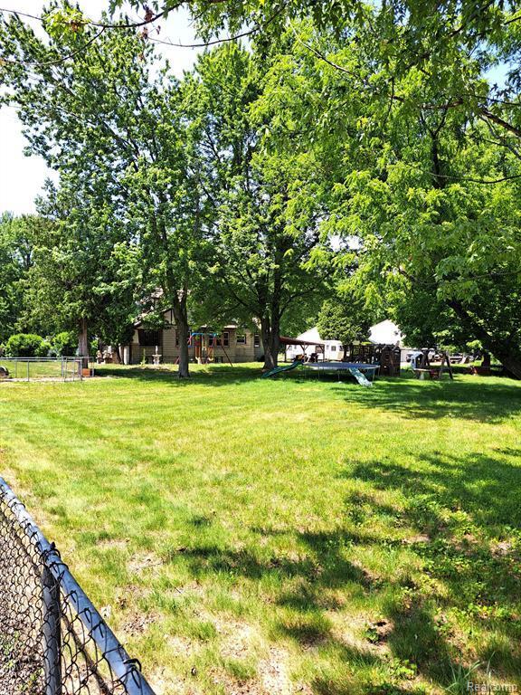4095 Williamson Road