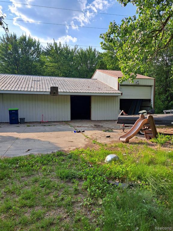 4095 Williamson Road