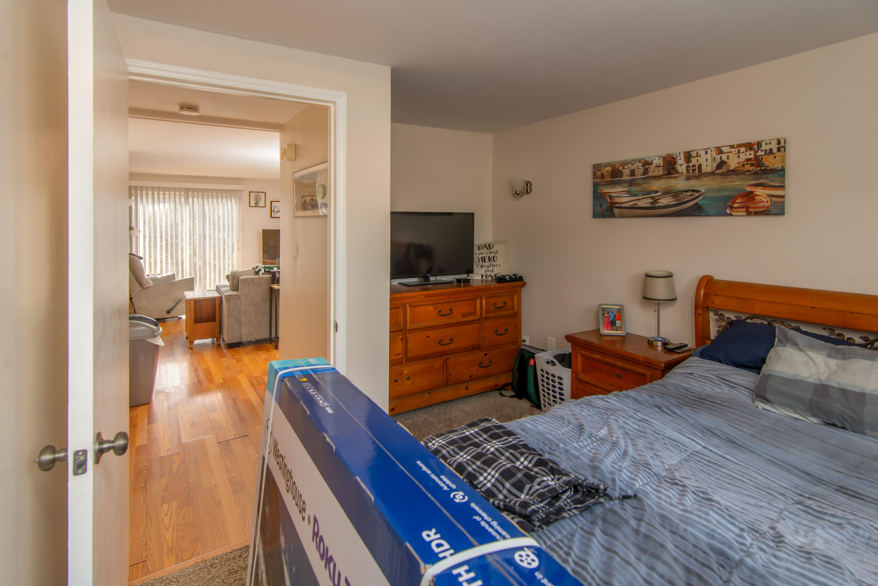 31831 Grand River Avenue 55