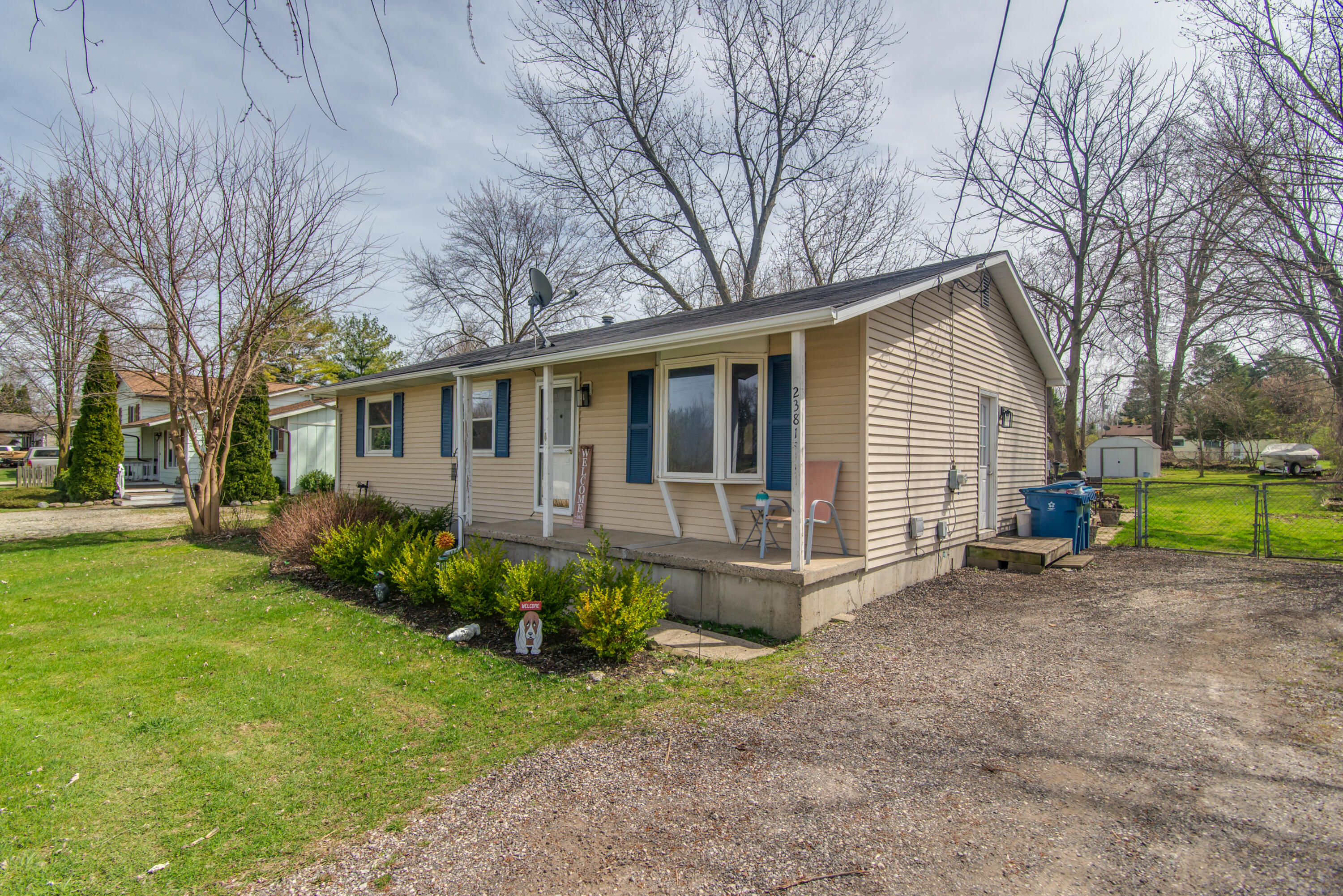 2381 W Thompson Road