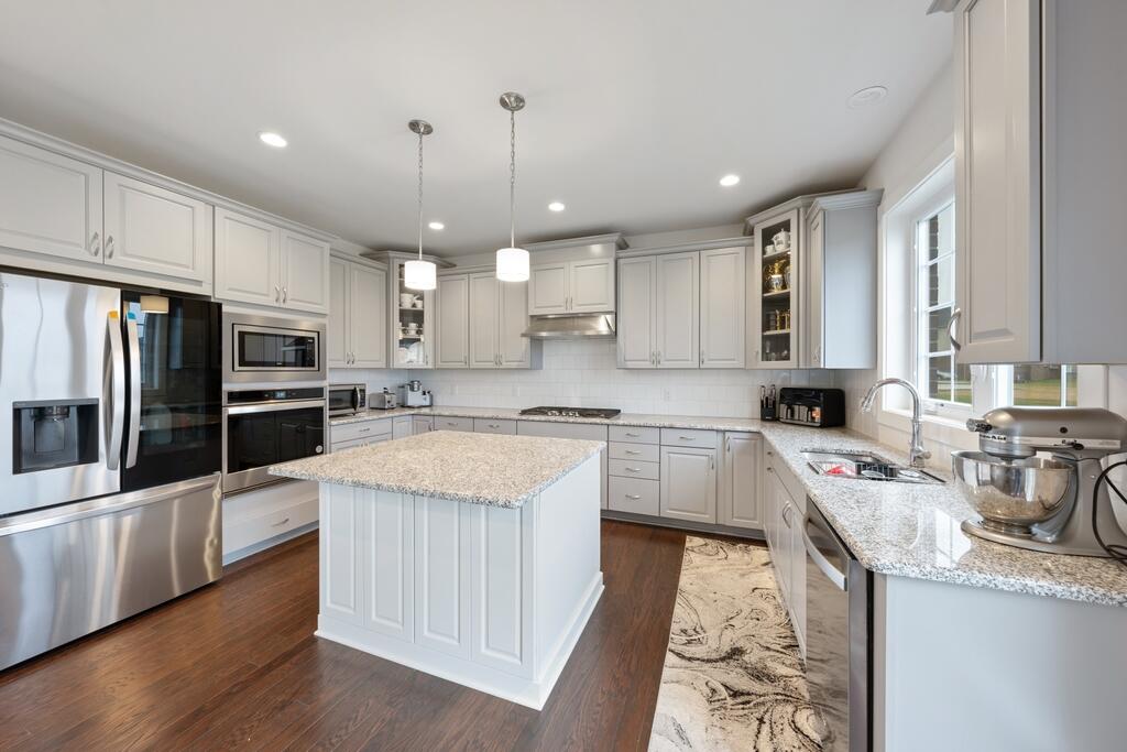 51153 Silverton Drive
