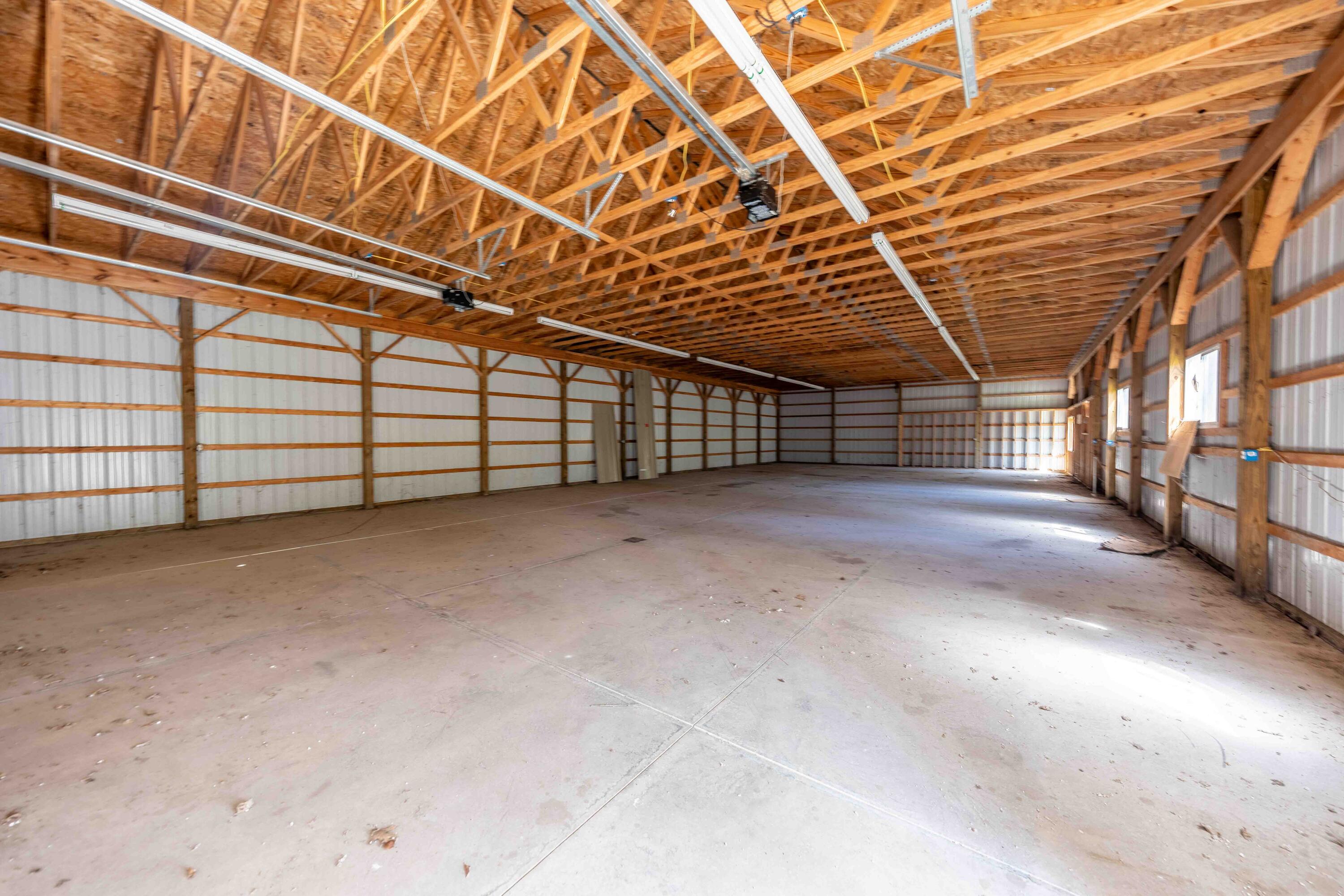 2528 Kingston Farm Lane