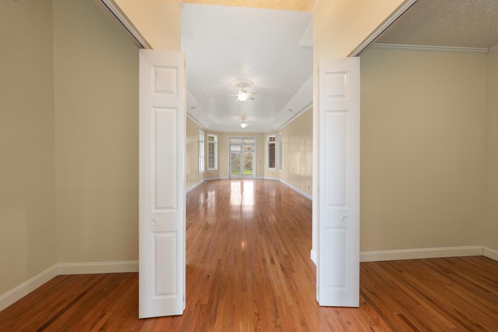 2528 Kingston Farm Lane