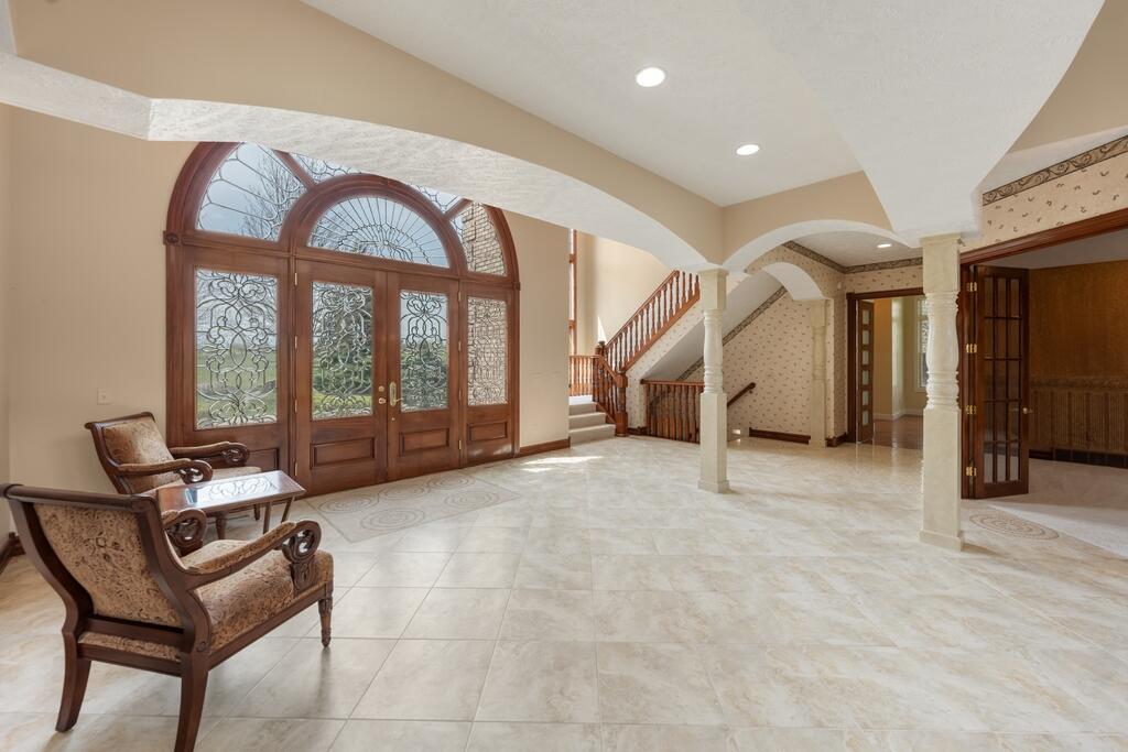 2528 Kingston Farm Lane