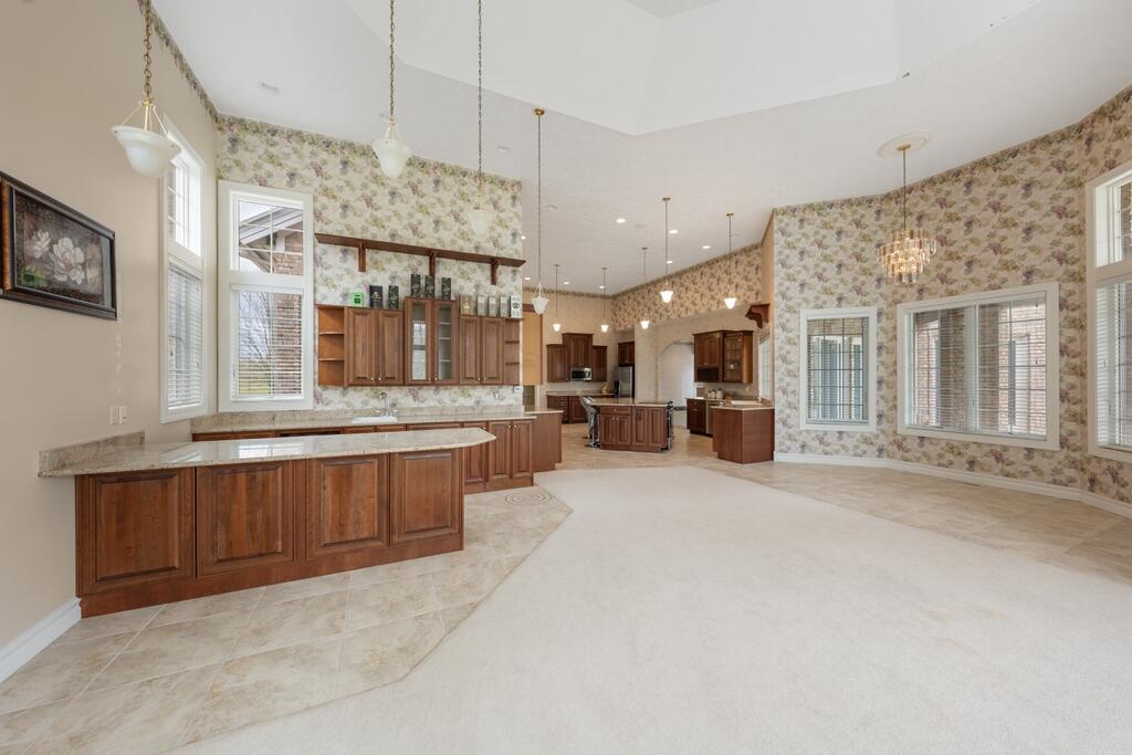 2528 Kingston Farm Lane