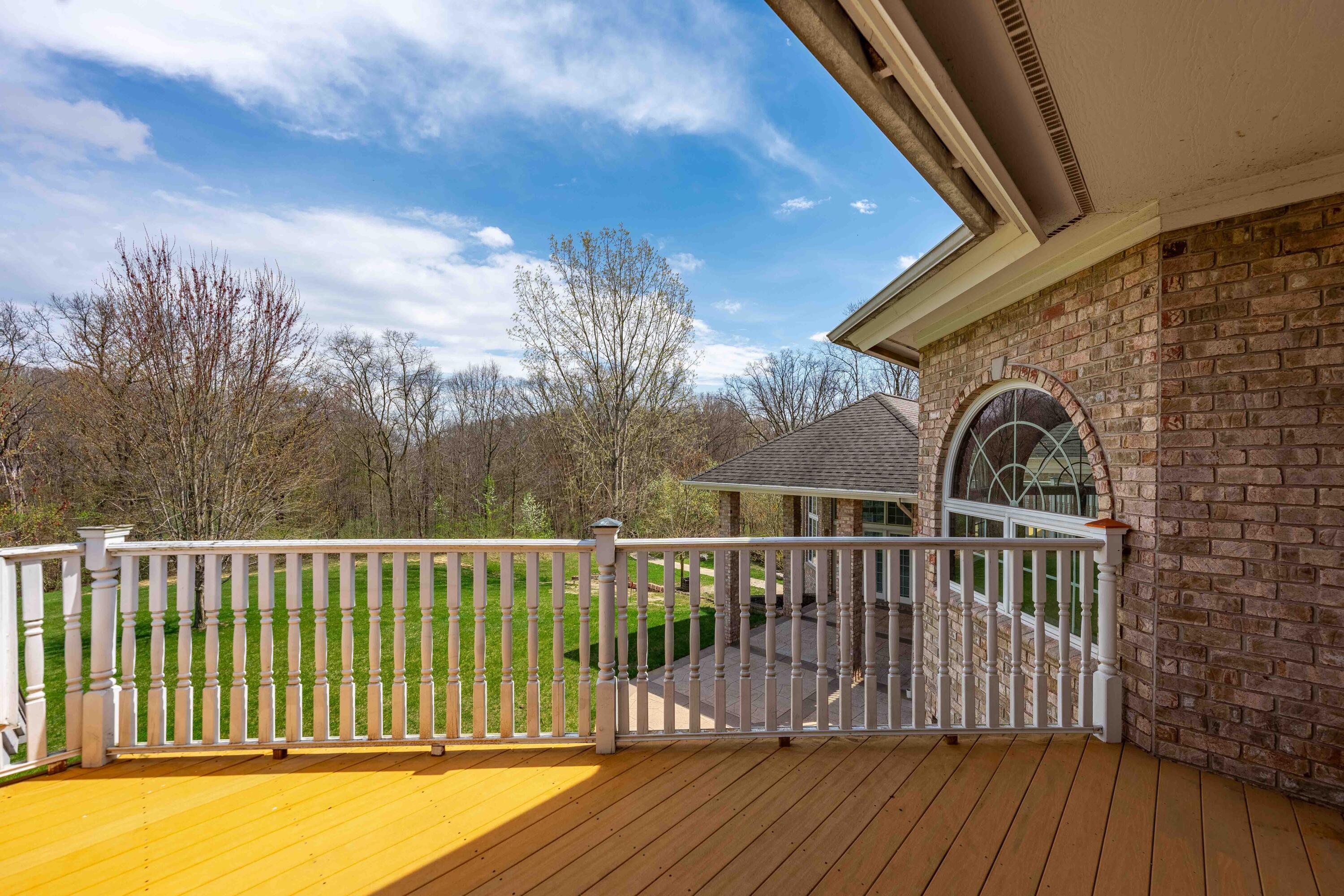 2528 Kingston Farm Lane