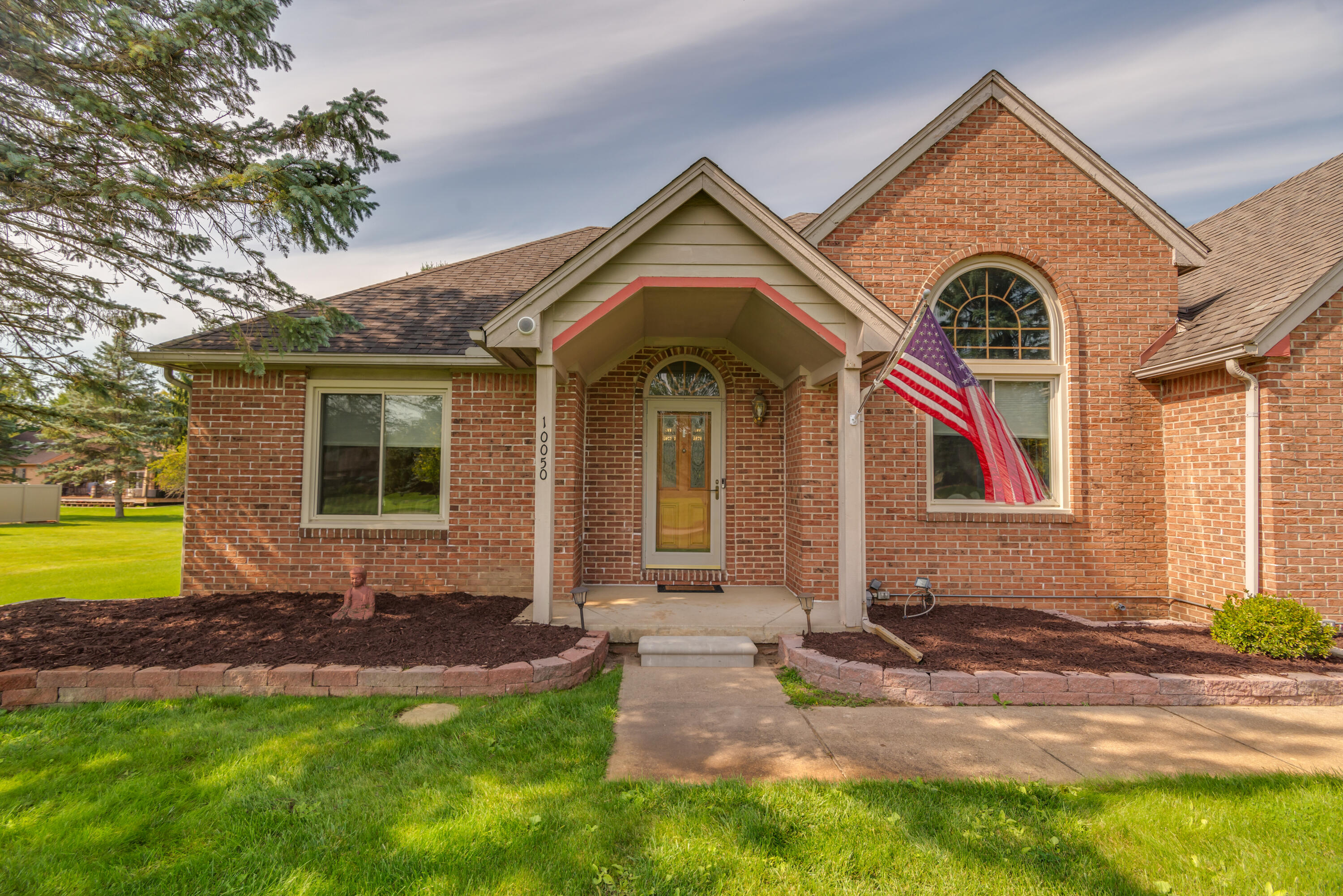 10050 Devonshire Drive