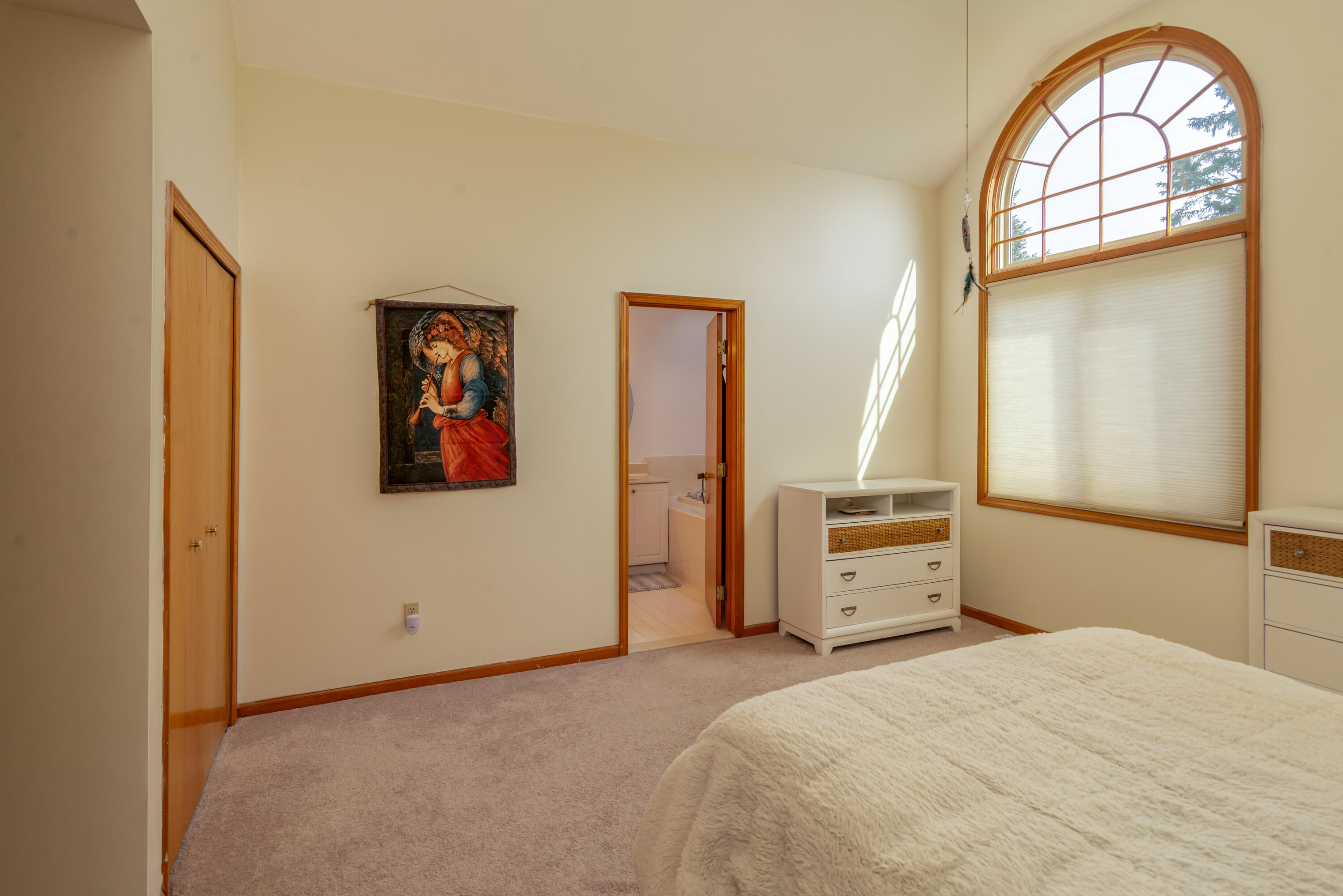 10050 Devonshire Drive