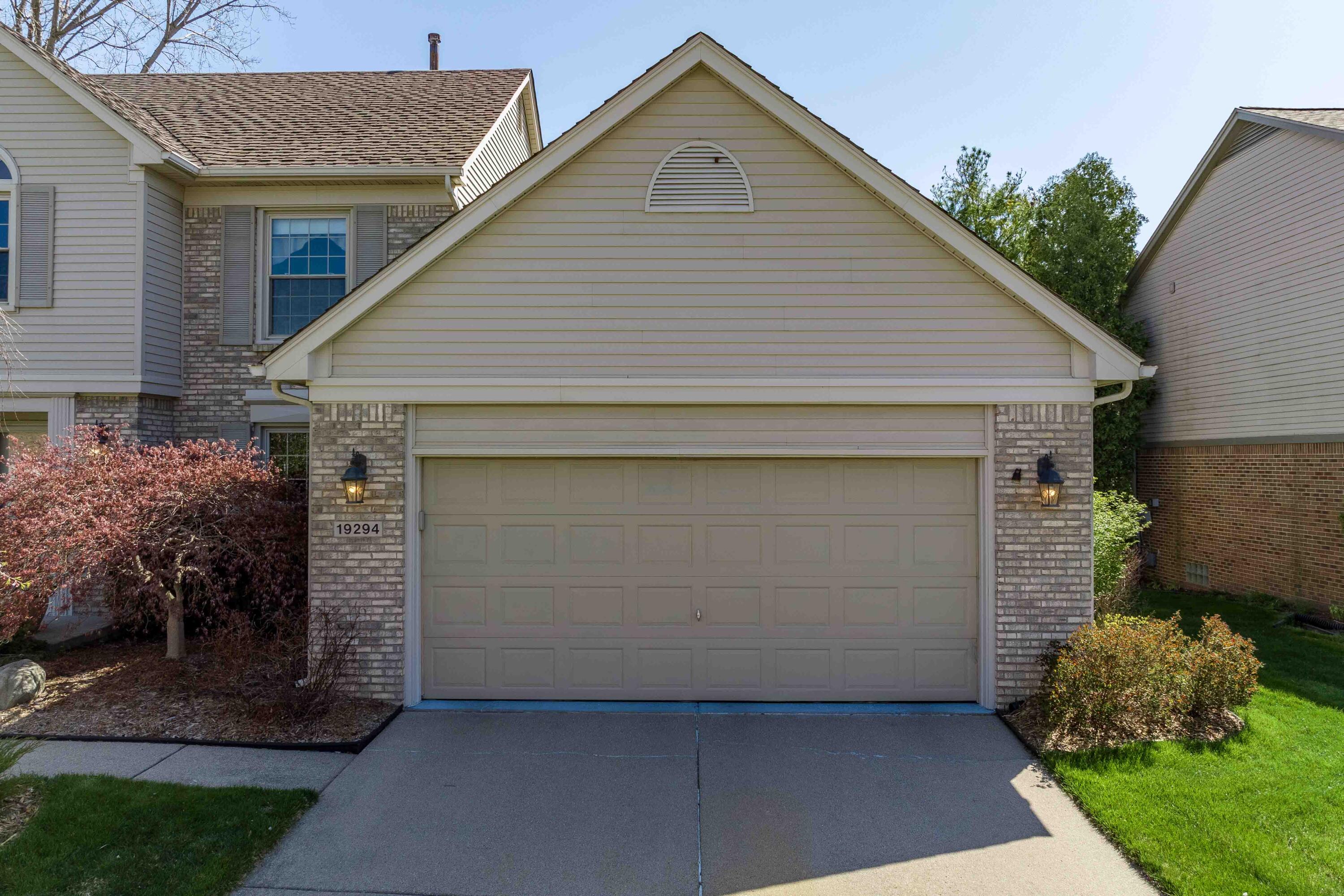19294 Fairlane Court