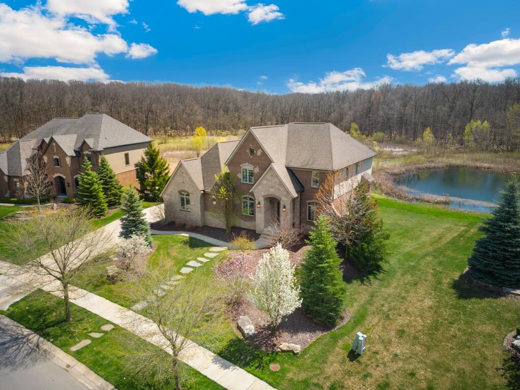 3307 Royal Berkshire Lane