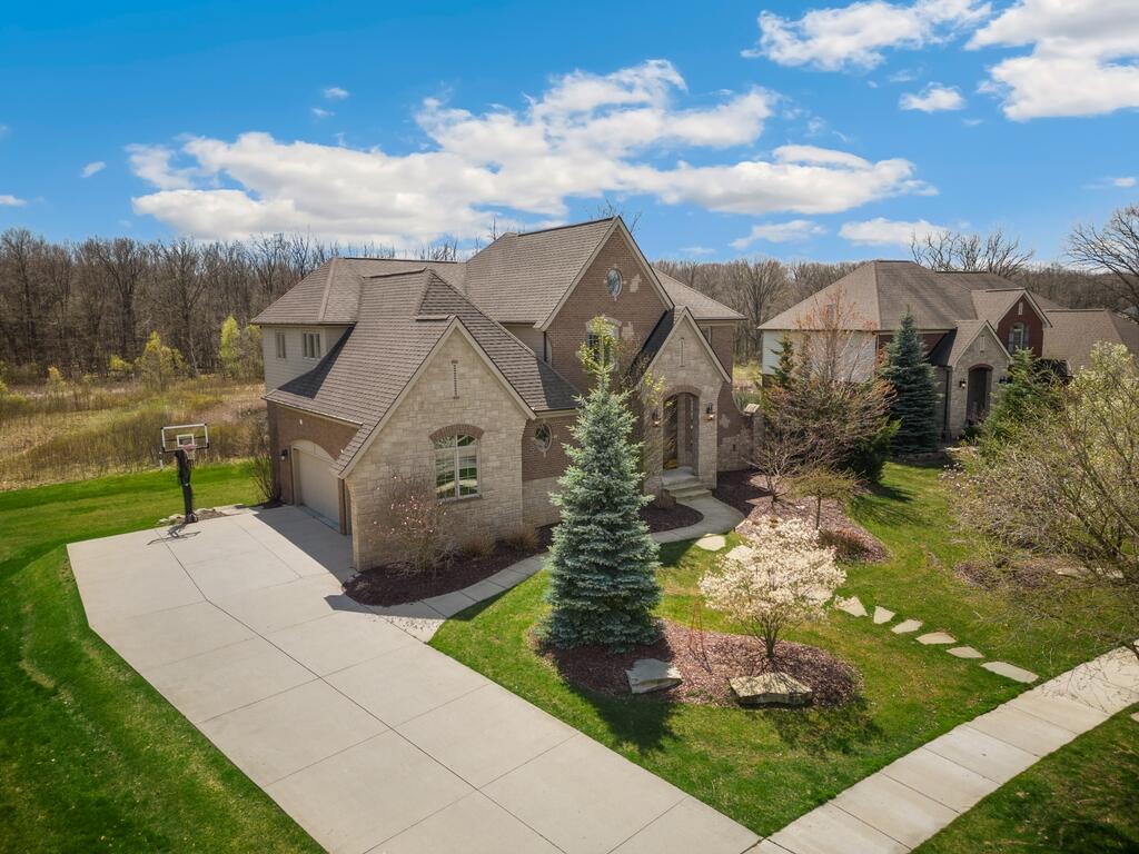 3307 Royal Berkshire Lane