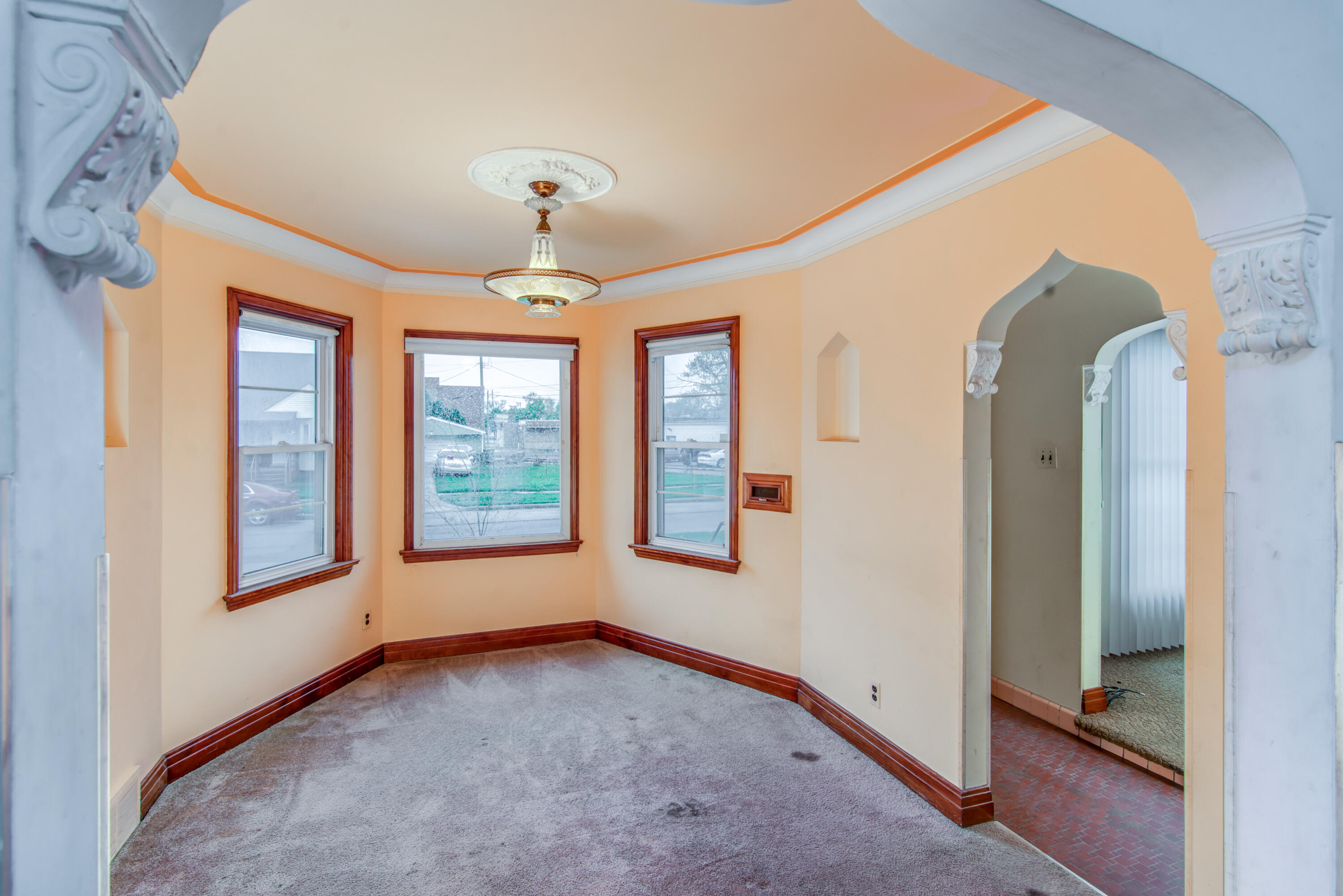 1210 Champaign Road