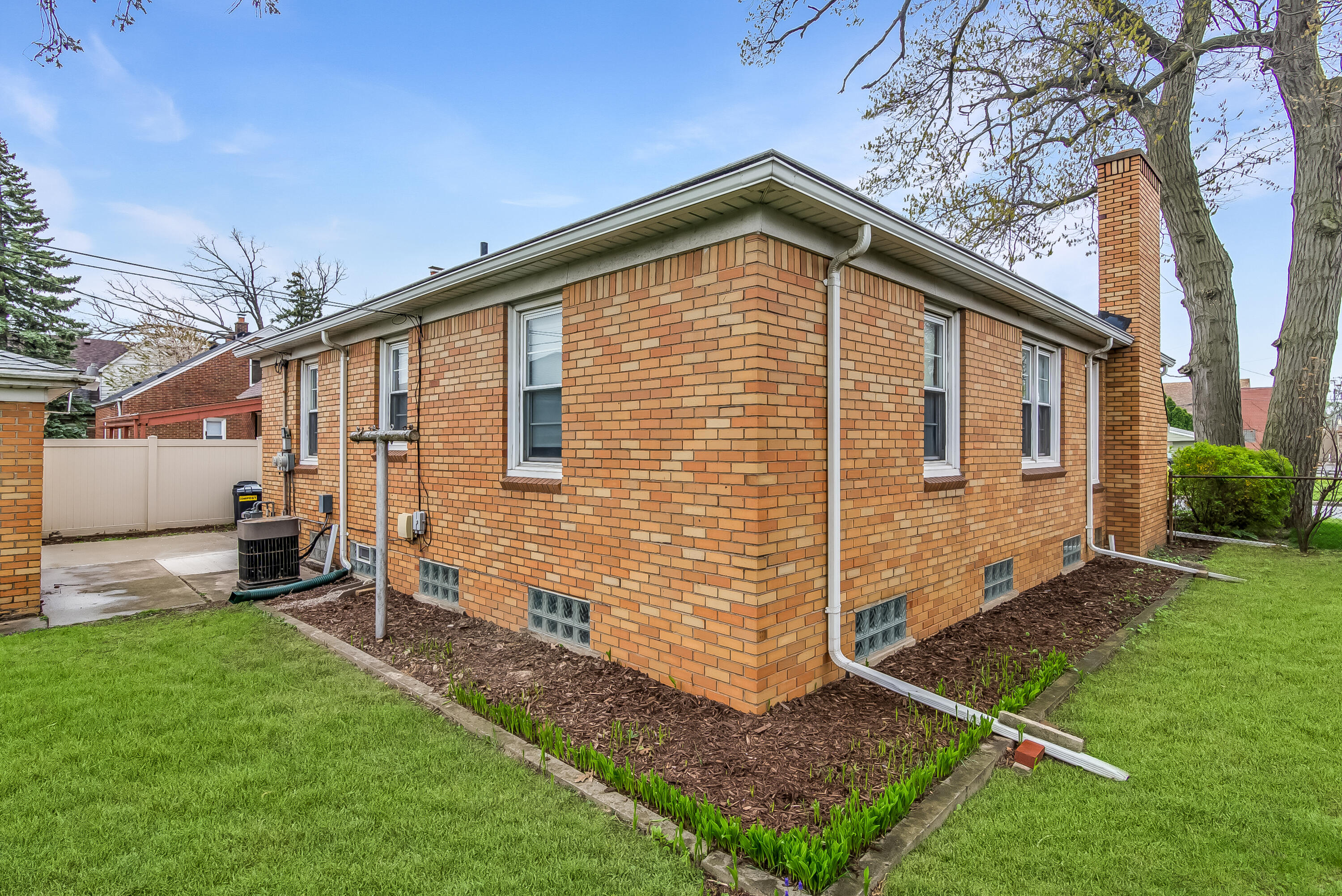 1210 Champaign Road