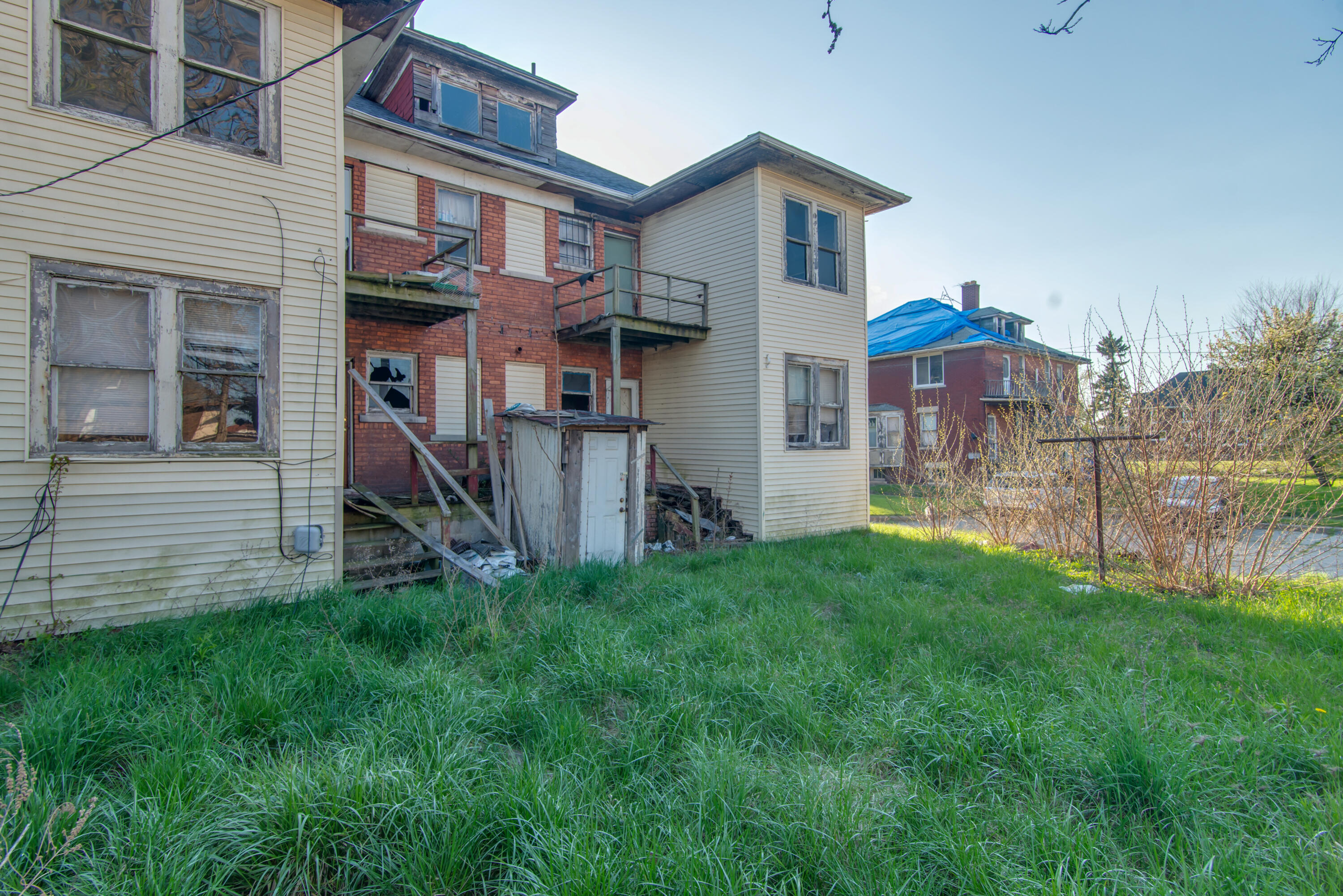 4468 Helen Street