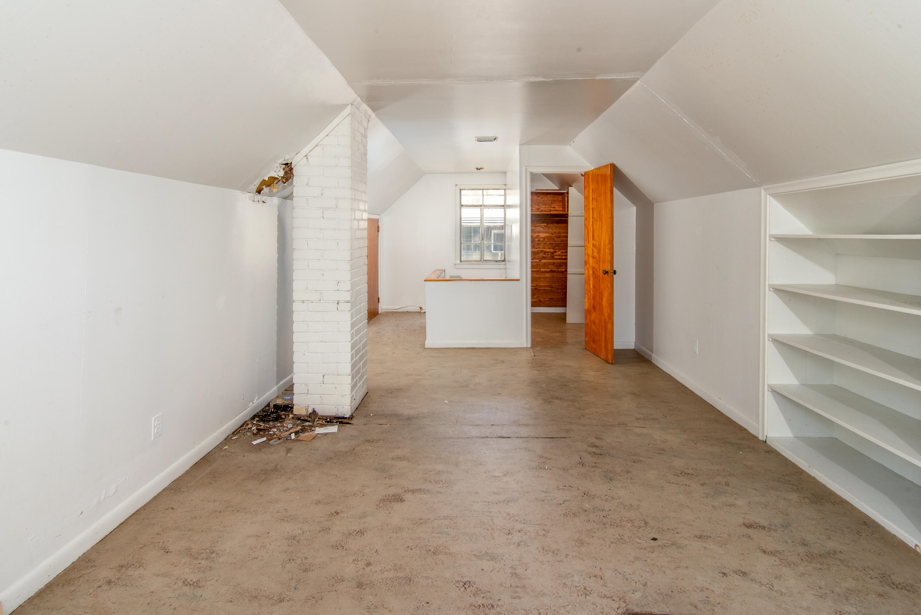 9247 Schaefer Highway