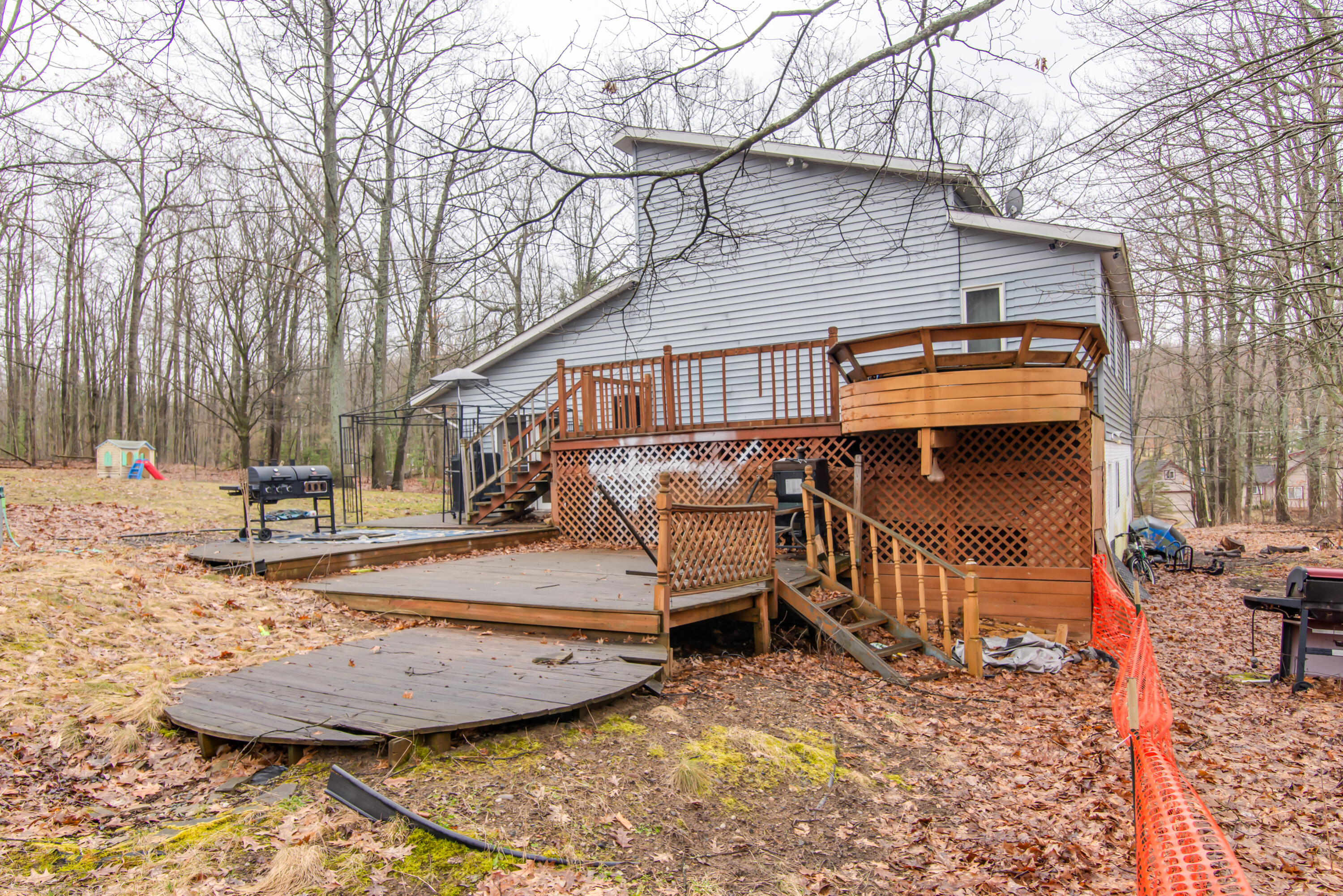 8780 N Loxley Road