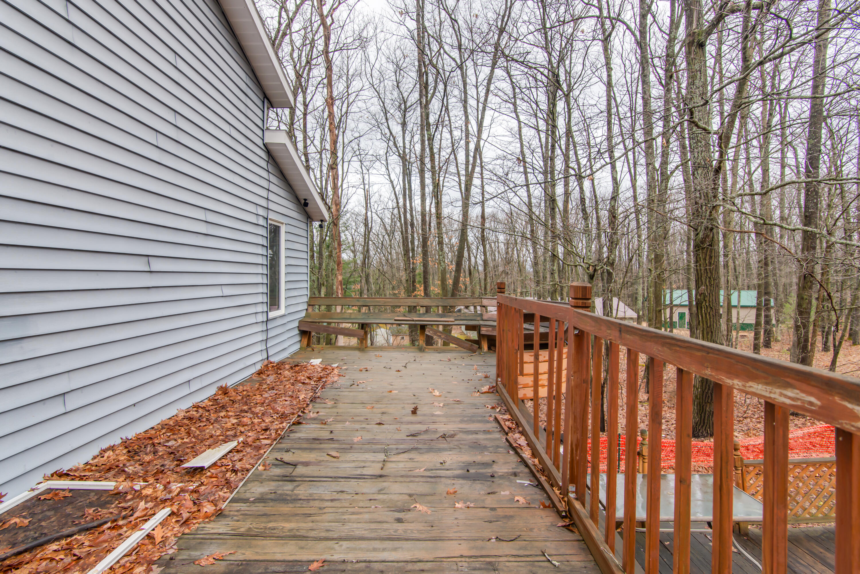 8780 N Loxley Road