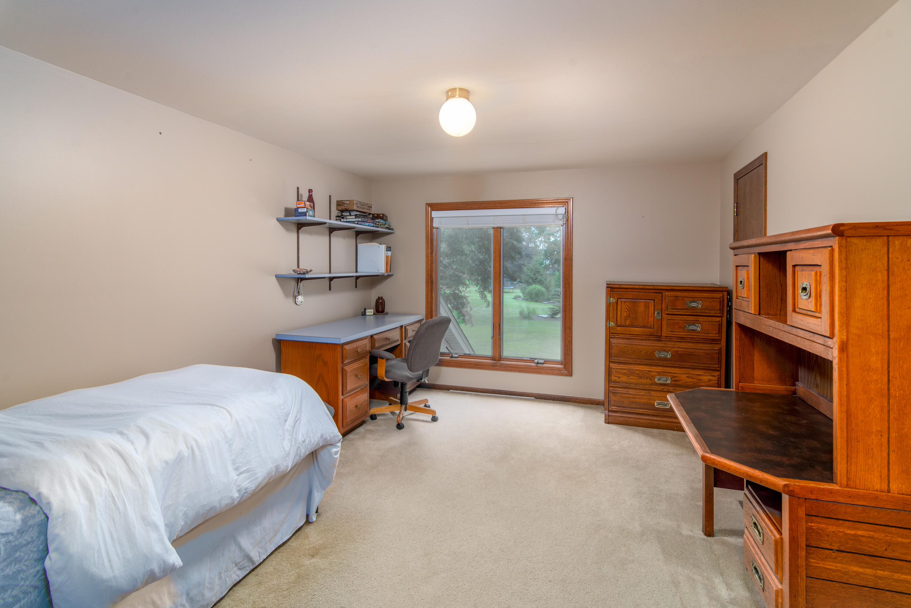 812 Boutell Drive
