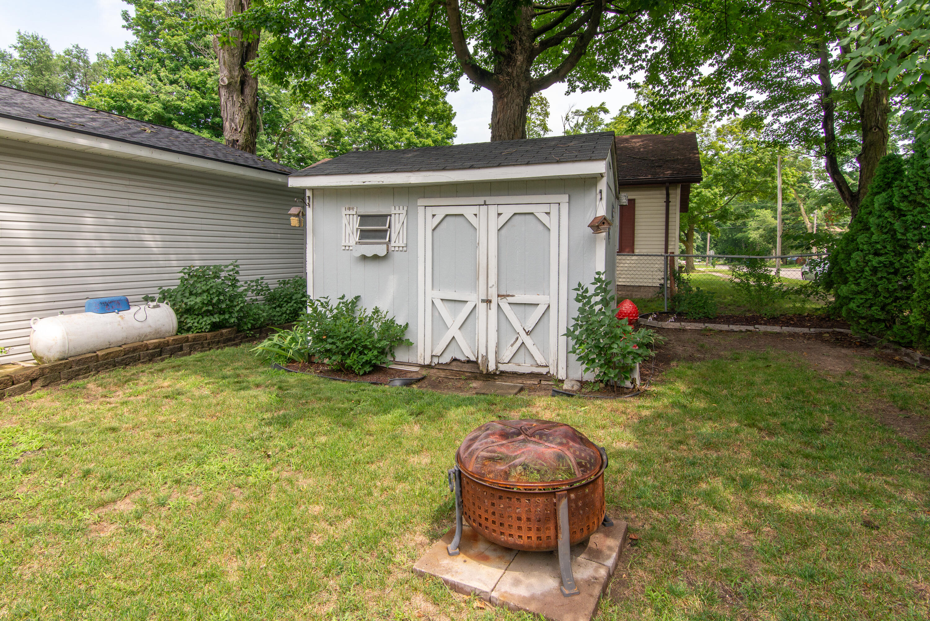 814 E Buck Street