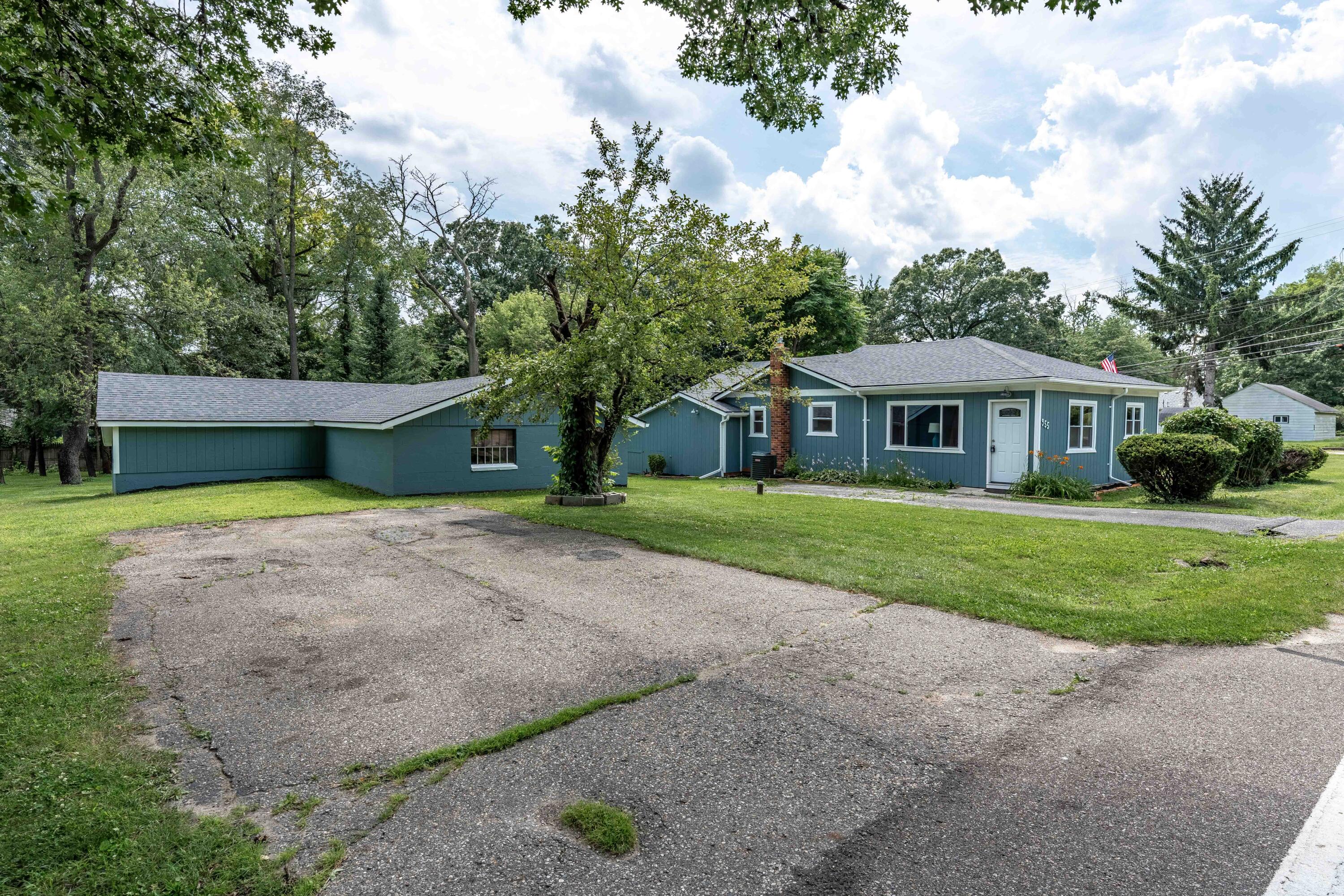 955 Lucille Drive