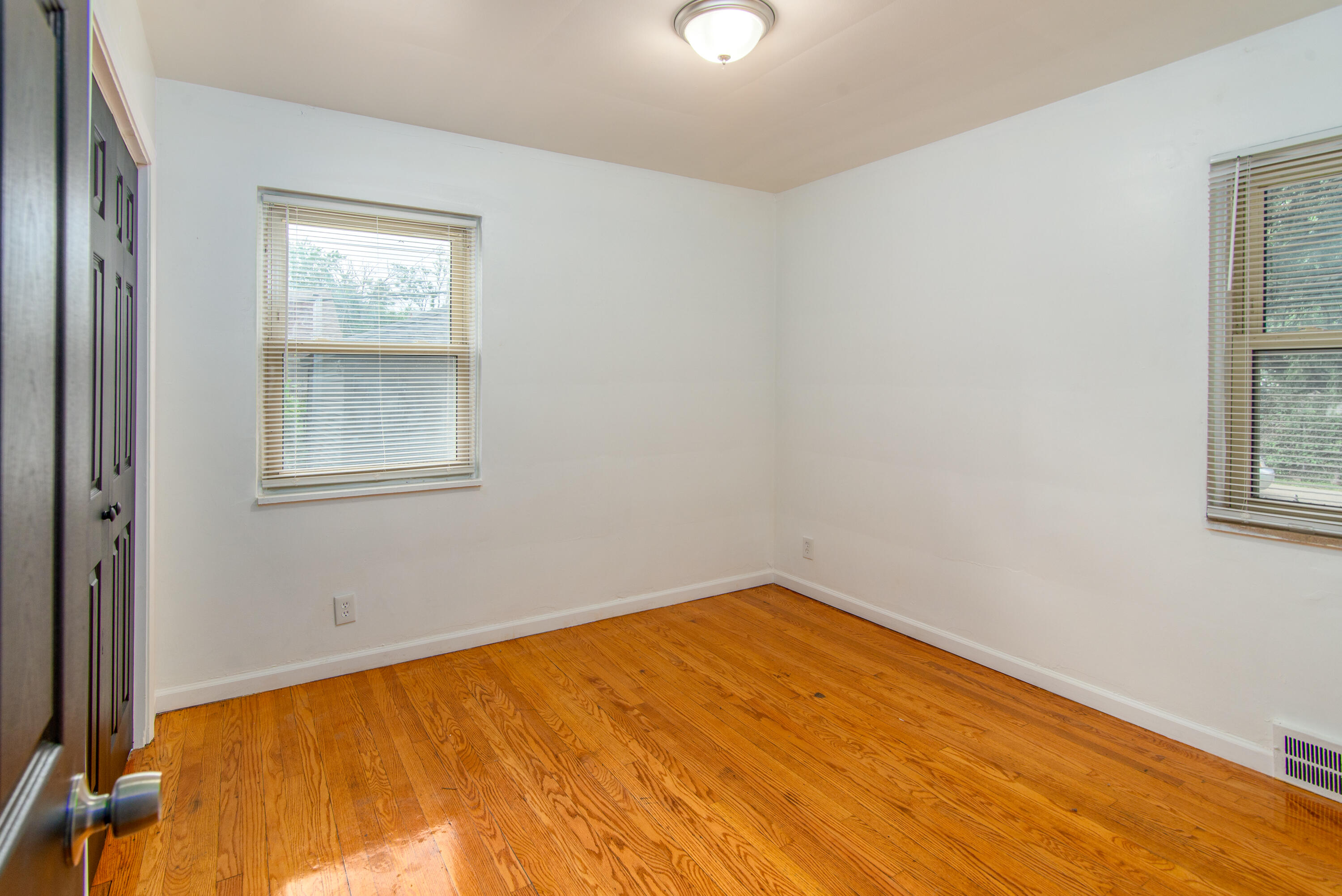 10035 Greensboro Street