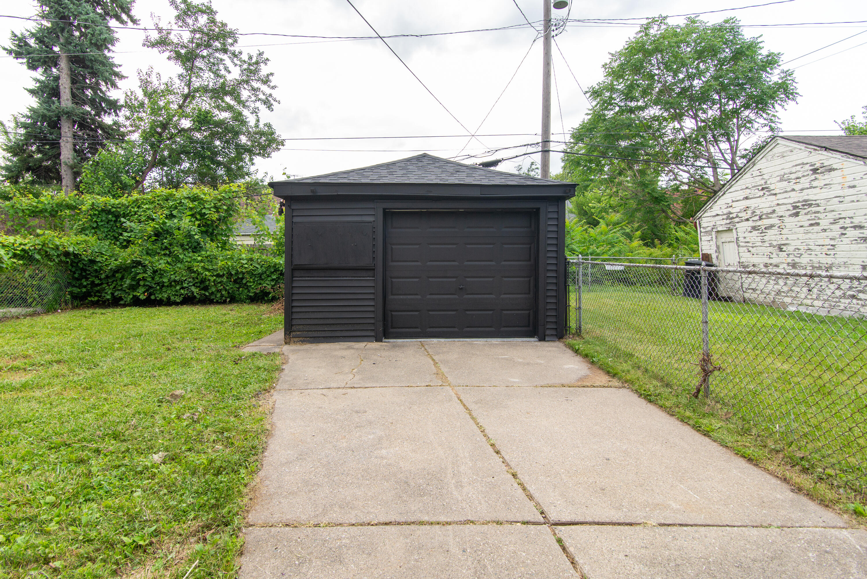 10035 Greensboro Street