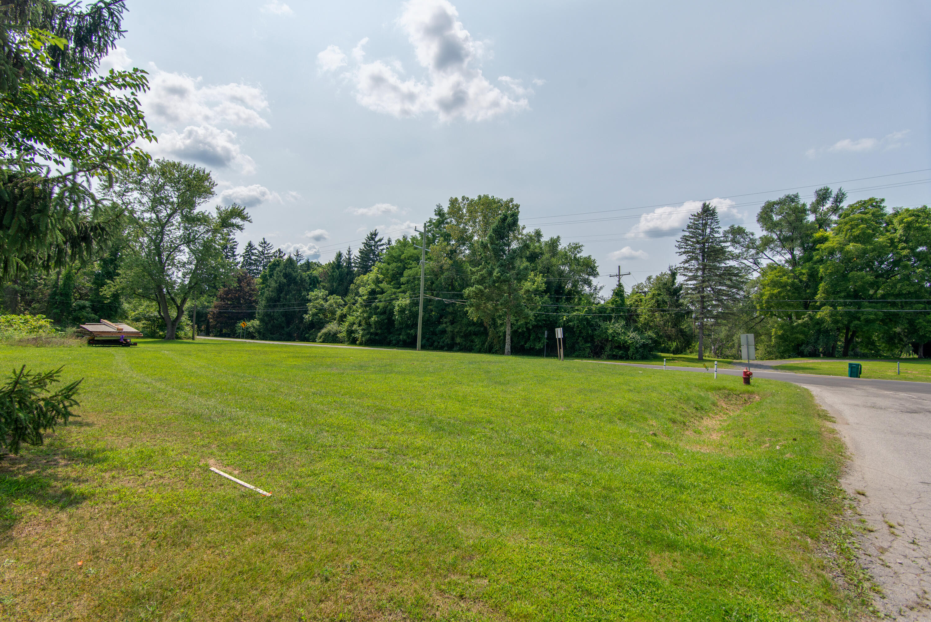 39357 Wade Road