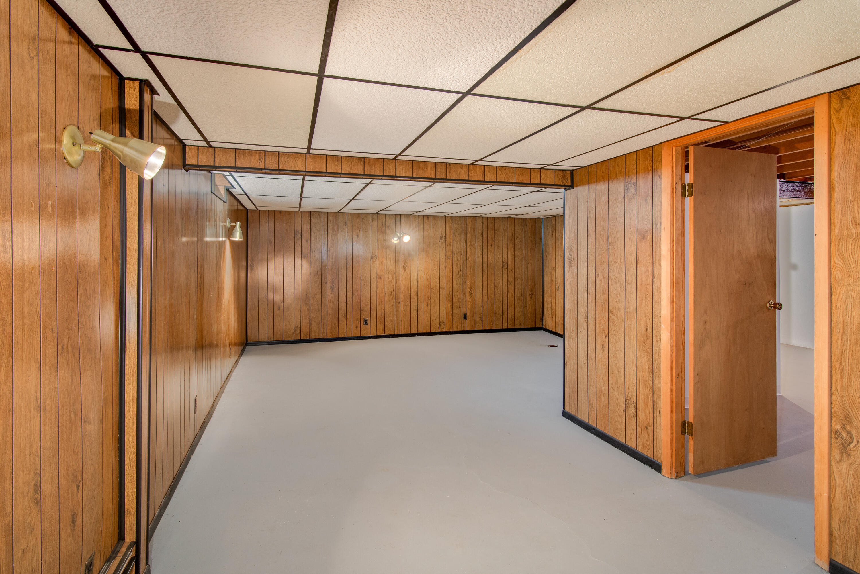 5443 Ameno Lane